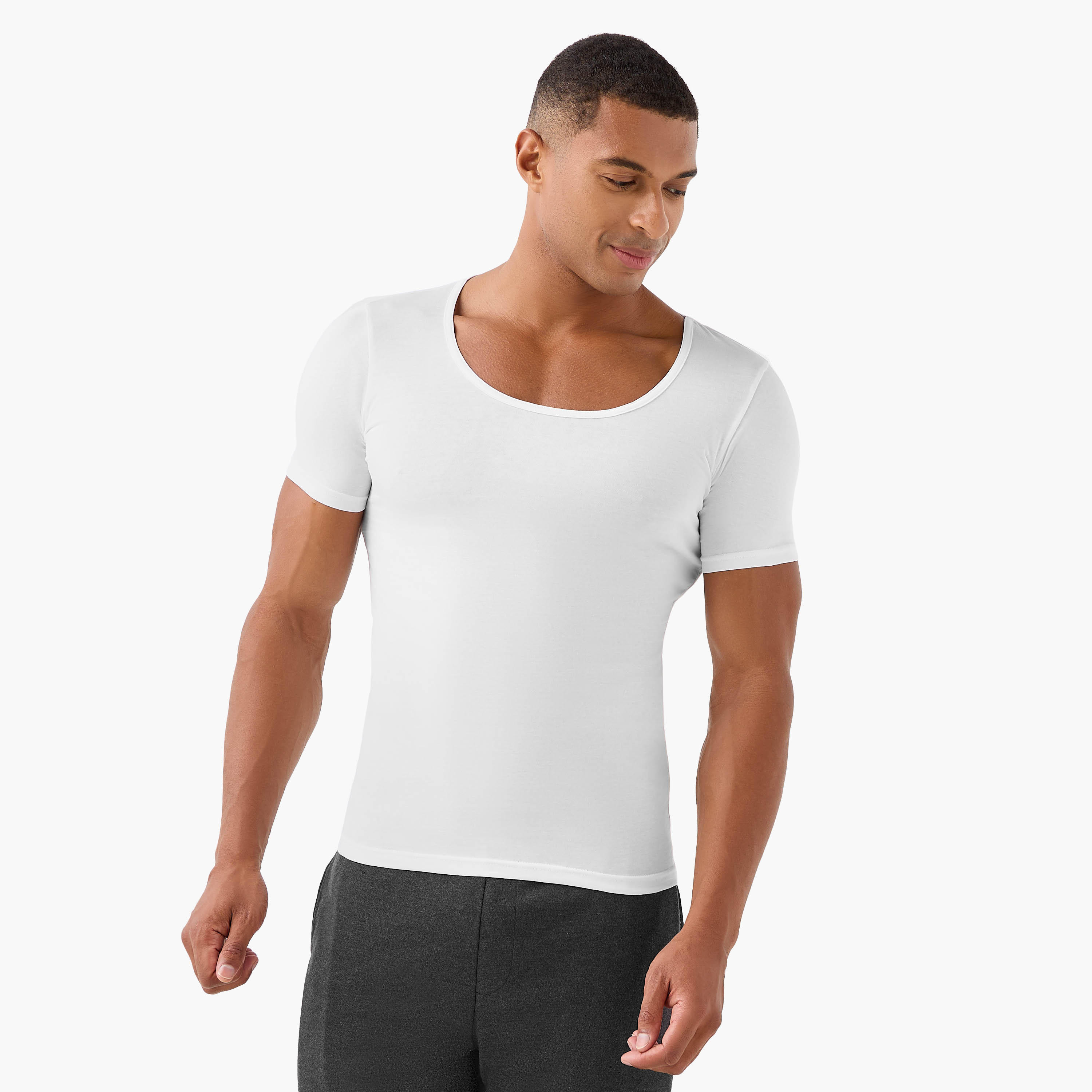 تيشيرت داخلي قطن للرجال - طقم من 3-men-clothing-tshirtsandpolos-vests-image-3