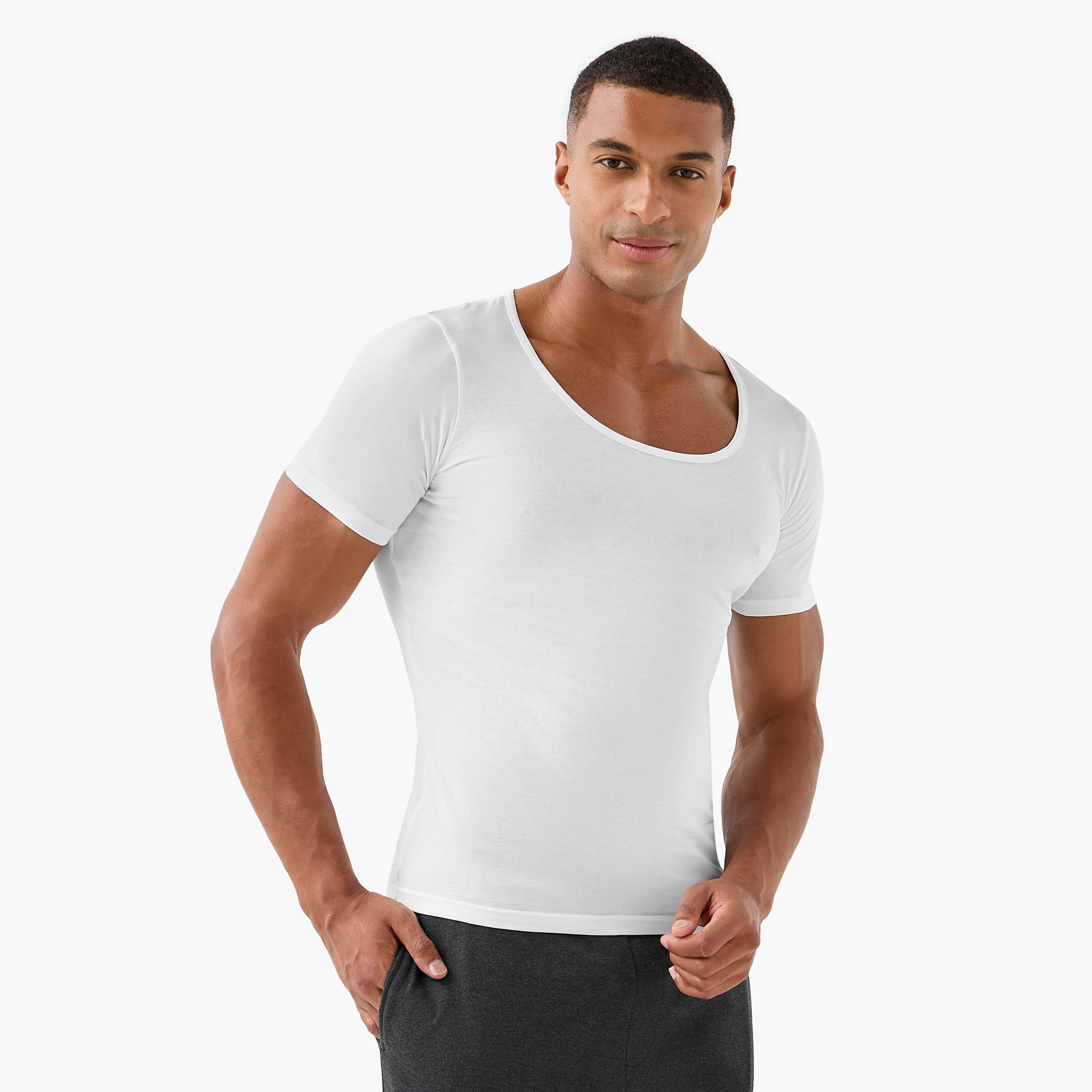 تيشيرت داخلي قطن للرجال - طقم من 3-men-clothing-tshirtsandpolos-vests-image-4