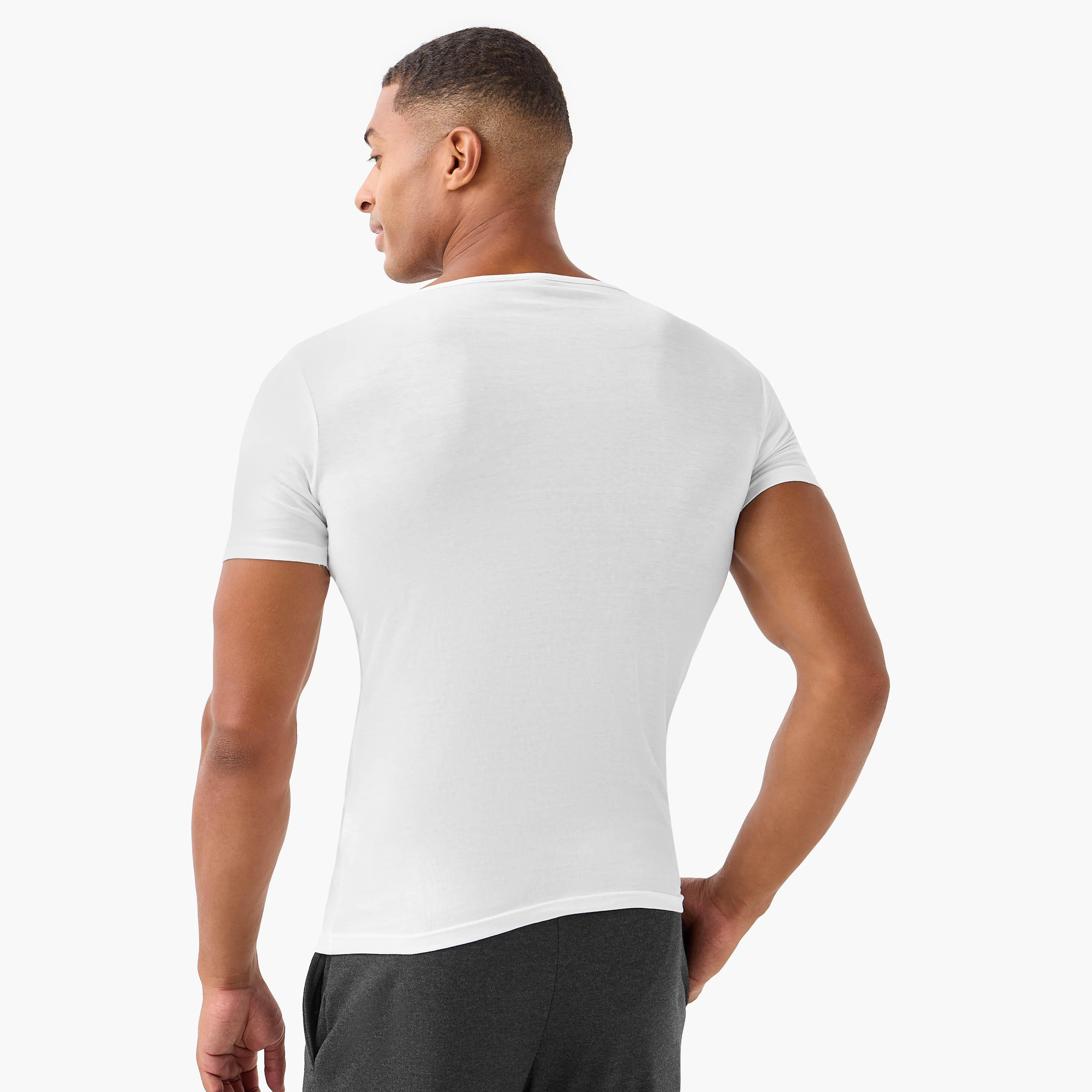 تيشيرت داخلي قطن للرجال - طقم من 3-men-clothing-tshirtsandpolos-vests-image-7
