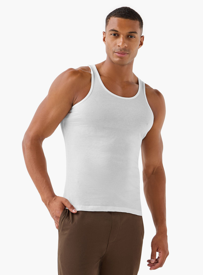 فيستات قطن للرجال - عبوة 3 قطع-men-clothing-innerwear-vests-image-4