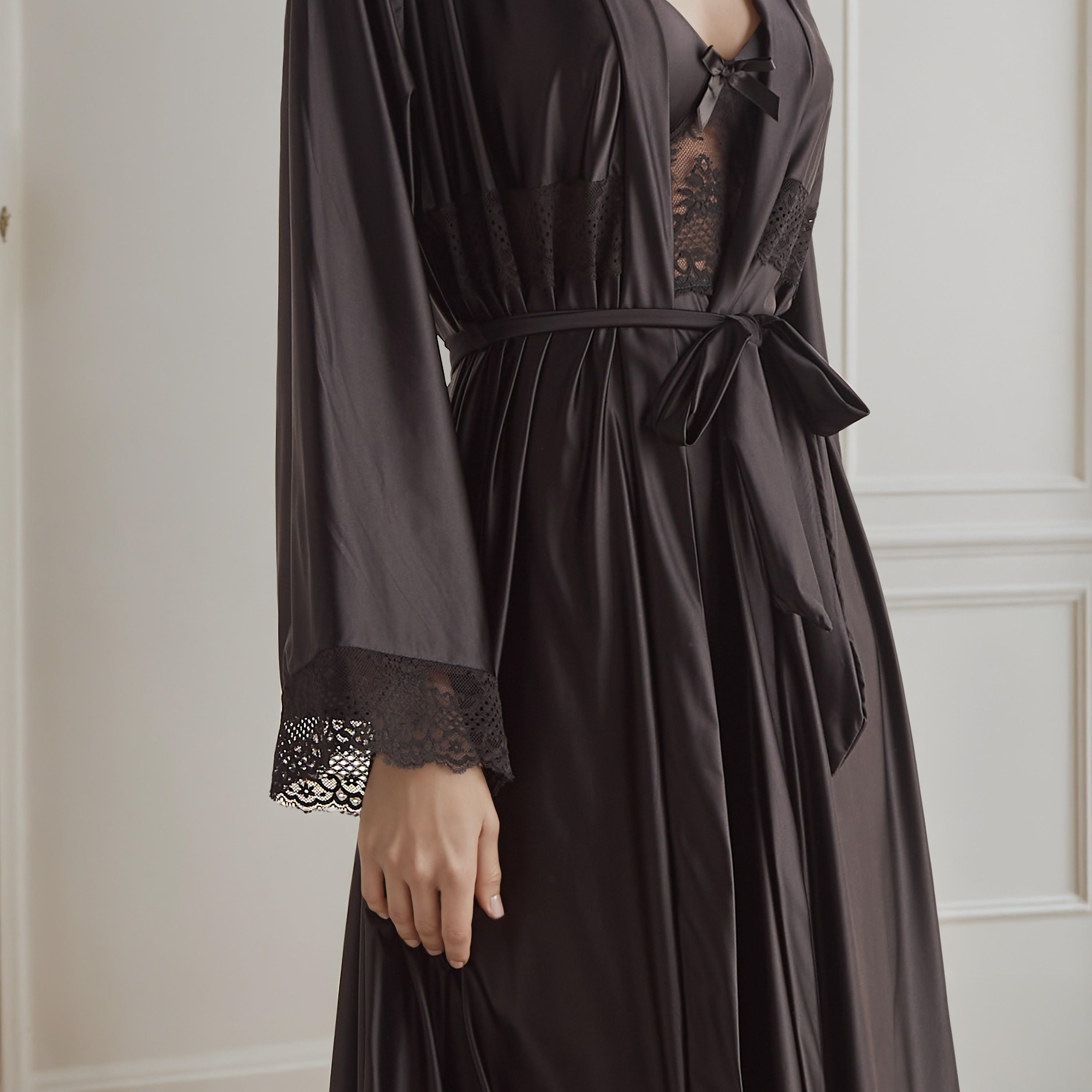 ثوب نوم دانتيل للعروس بحواف غير متماثلة مع روب-women-clothing-nightwear-robes-image-4