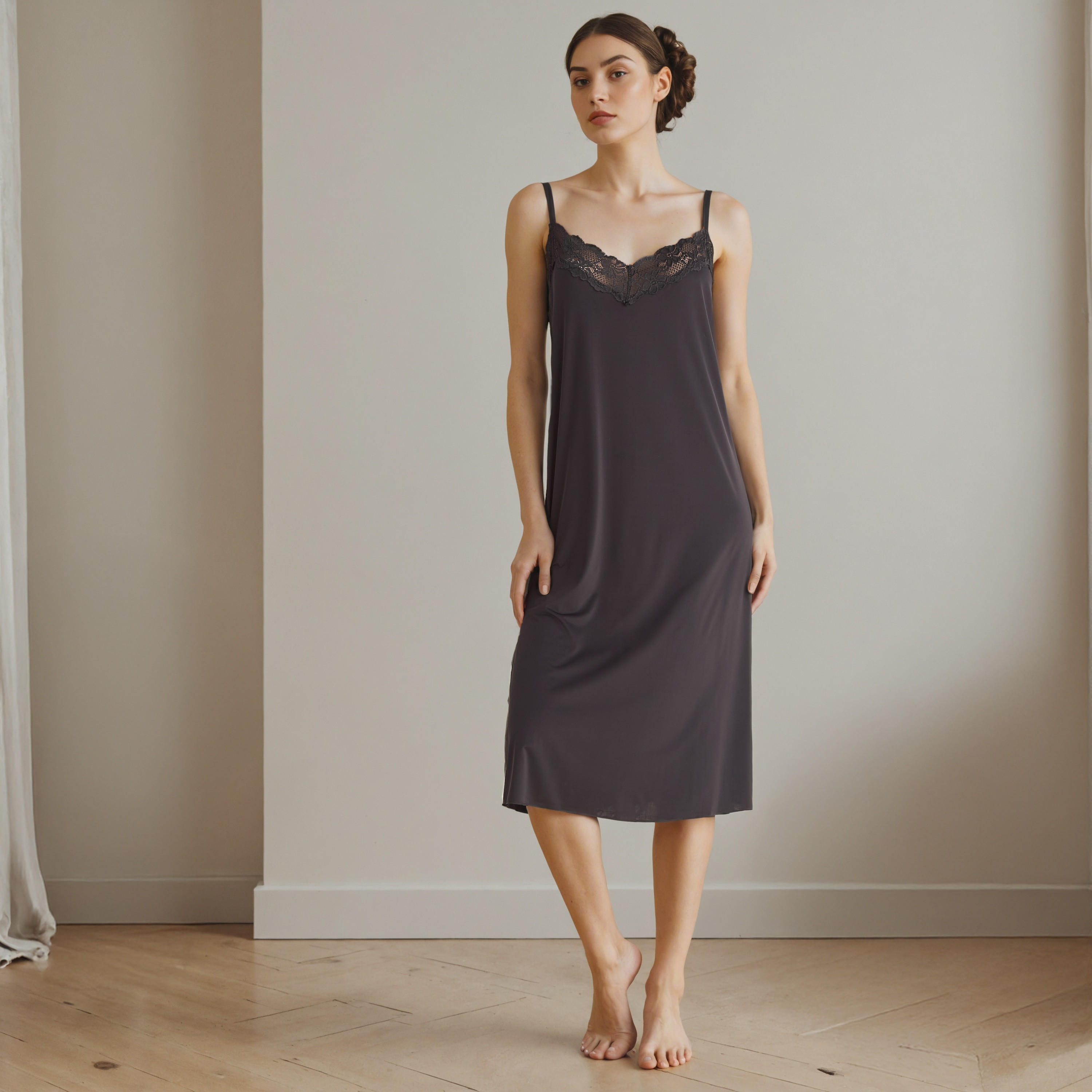 ثوب نوم بتفاصيل دانتيل مع روب وسروال داخلي ثونج-women-clothing-nightwear-robes-image-2