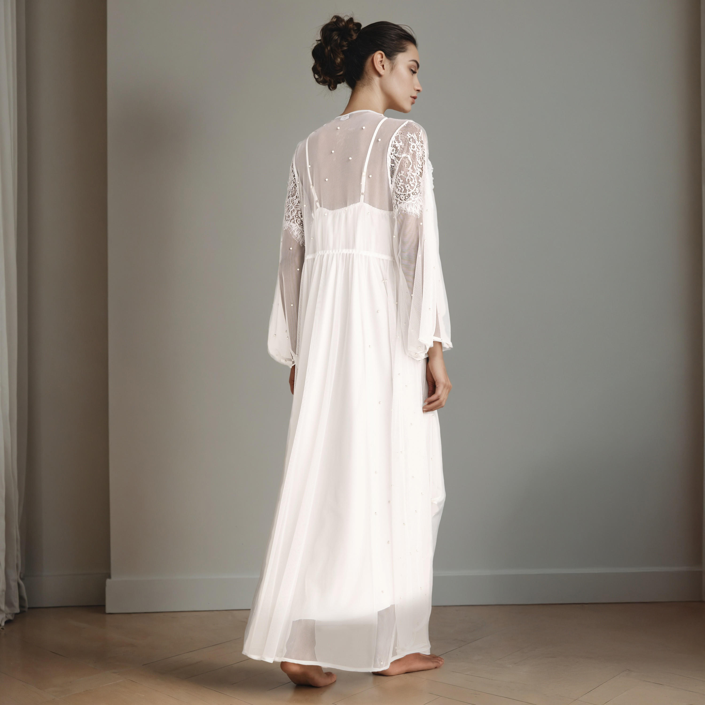 قميص نوم غير متماثل مع روب بدانتيل زهور-women-clothing-nightwear-robes-image-3