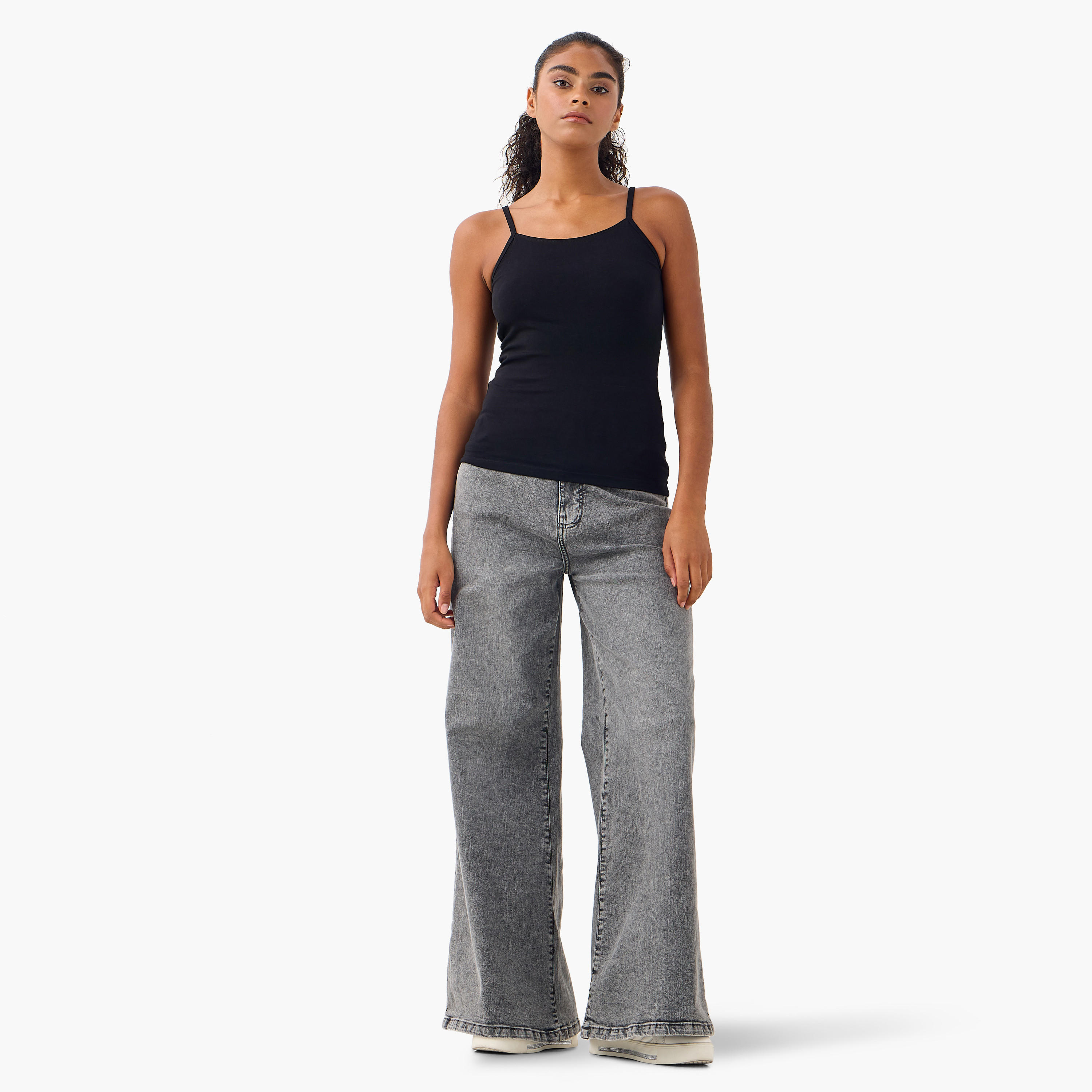 قمصان داخلية بياقة واسعة - طقم من قطعتين-women-clothing-lingerie-camisoles-image-2