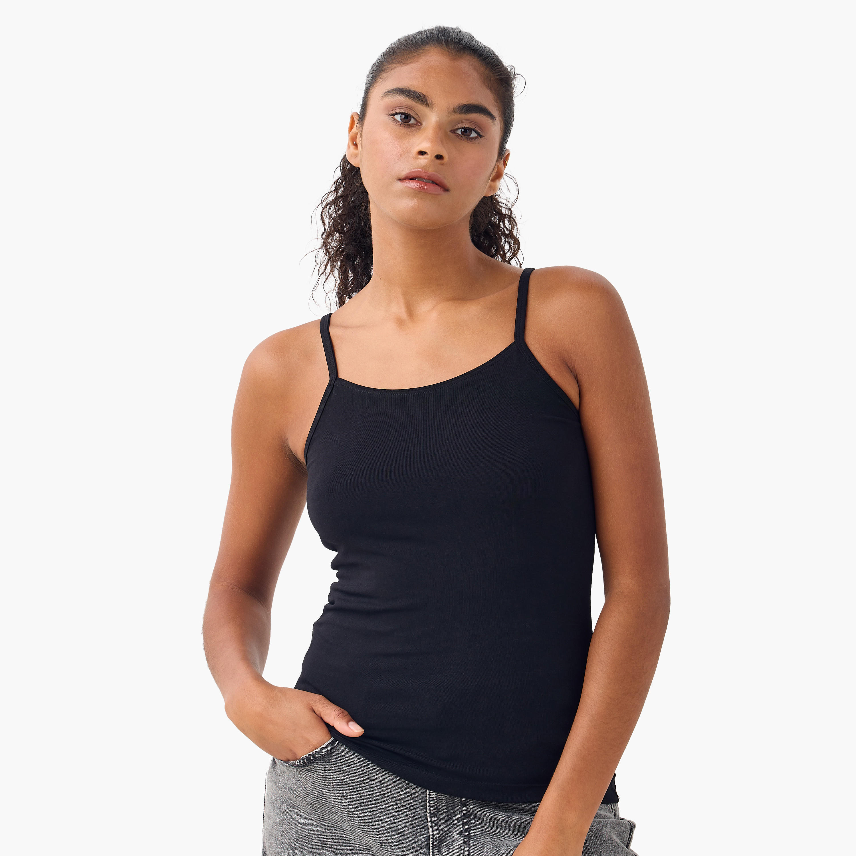 قمصان داخلية بياقة واسعة - طقم من قطعتين-women-clothing-lingerie-camisoles-image-3