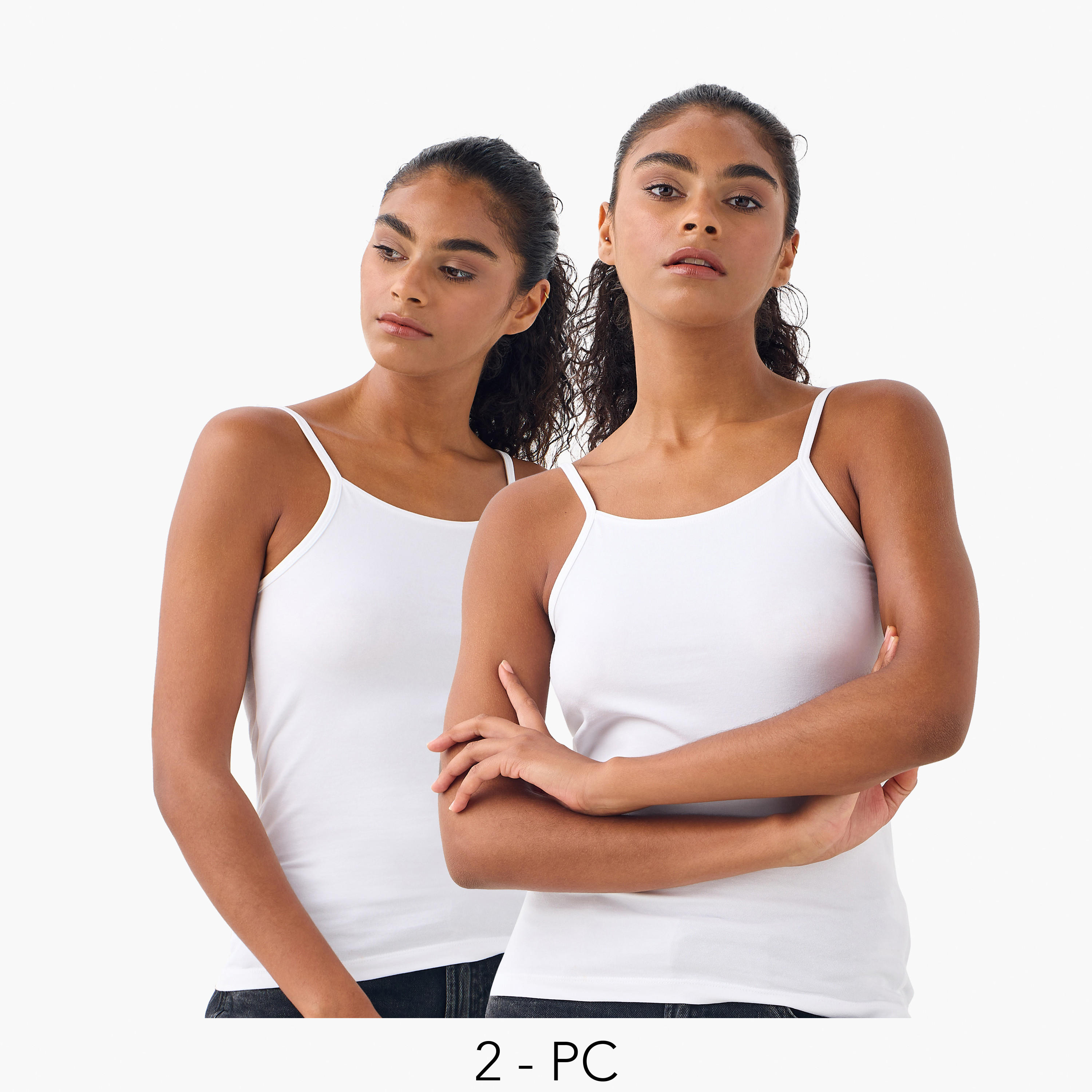 بلوزة كامي سادة بياقة عميقة وأحزمة كتف رفيعة - طقم من 2-women-clothing-lingerie-camisoles-image-1
