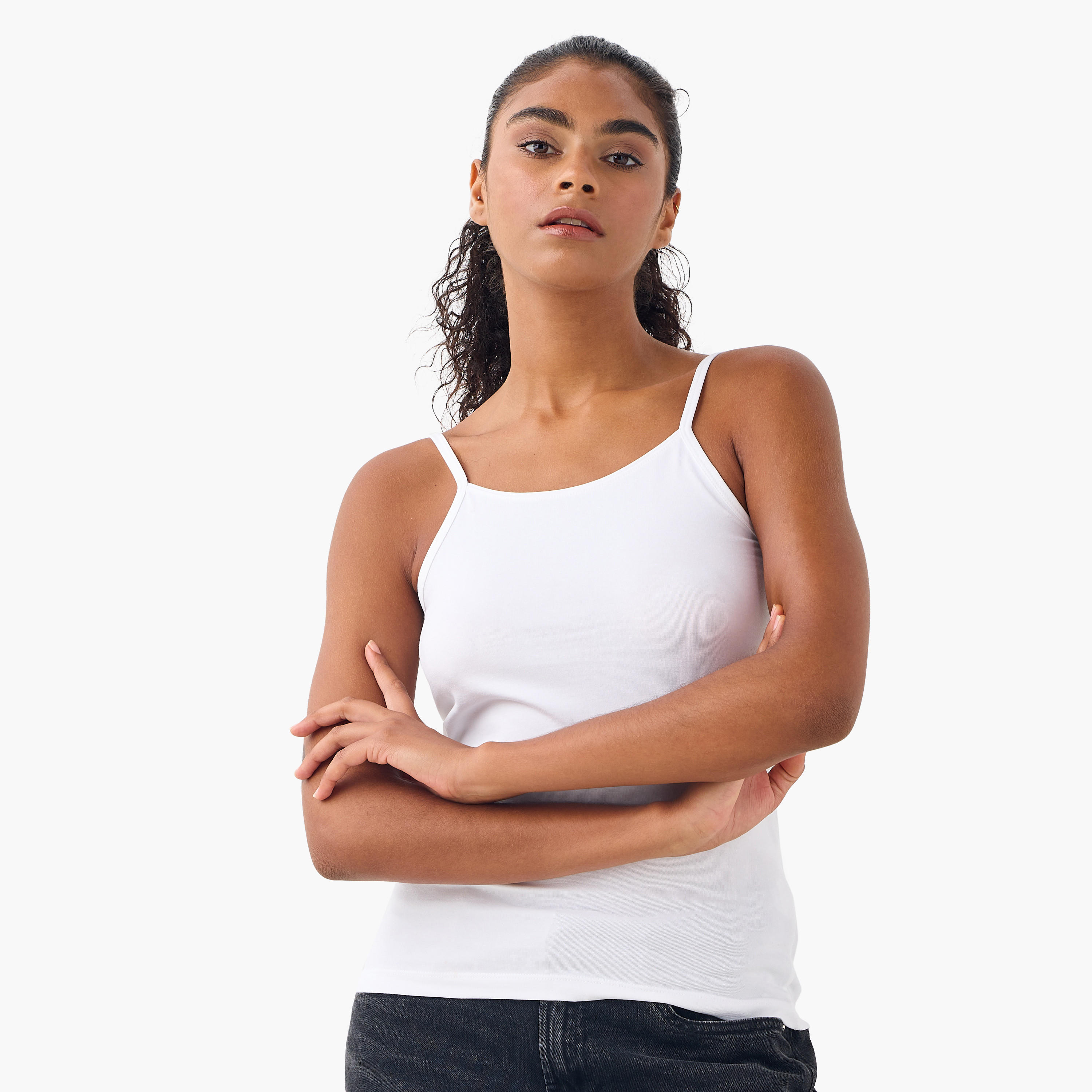 بلوزة كامي سادة بياقة عميقة وأحزمة كتف رفيعة - طقم من 2-women-clothing-lingerie-camisoles-image-3