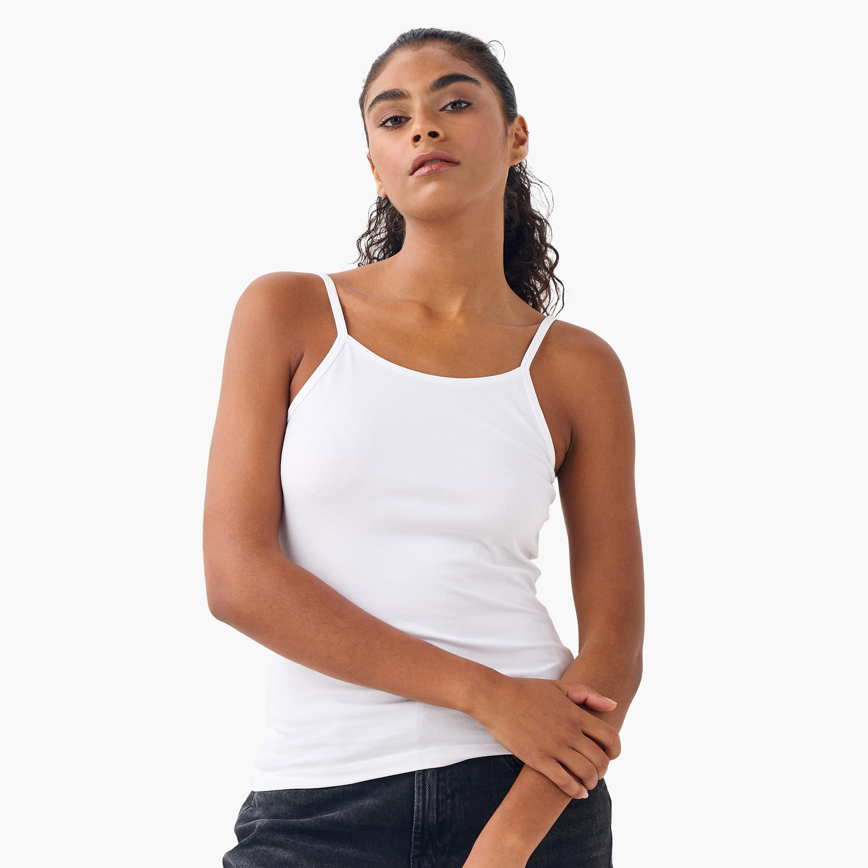 بلوزة كامي سادة بياقة عميقة وأحزمة كتف رفيعة - طقم من 2-women-clothing-lingerie-camisoles-image-4