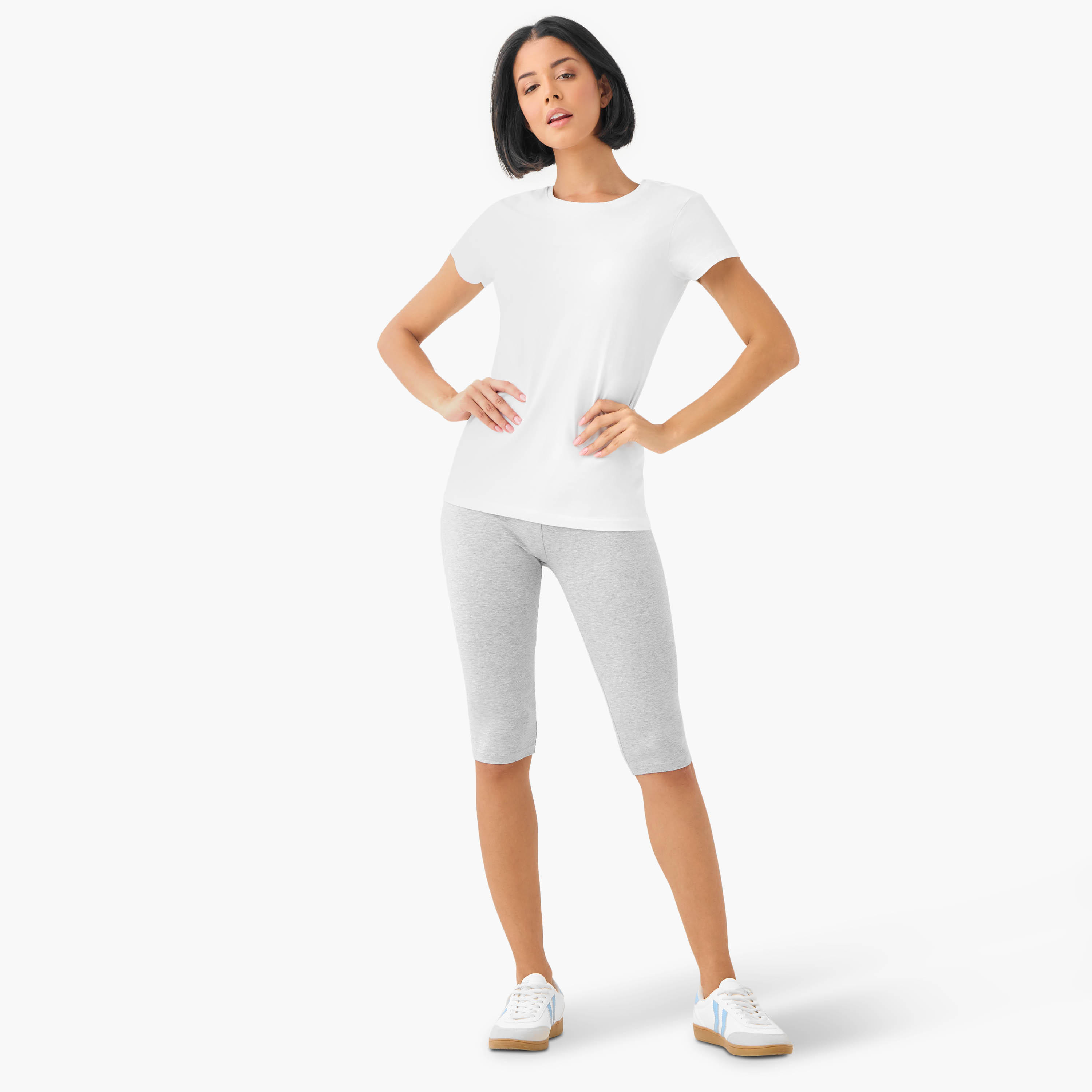 تيشيرت بياقة ضيقة وأكمام كاب - طقم من 2-women-clothing-tshirts-image-9