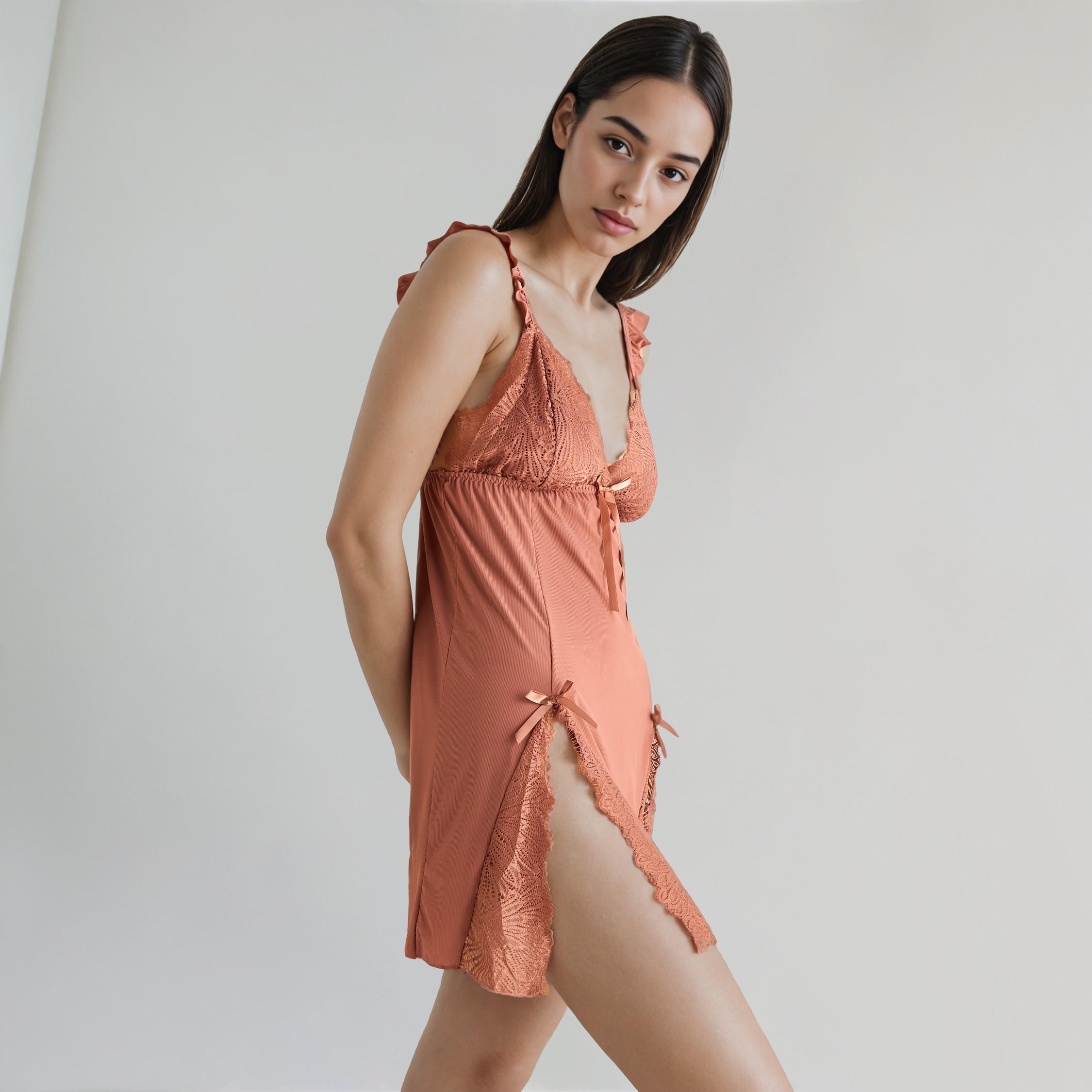 طقم بيبي دول دانتيل بارز الملمس مع سروال ثونج-women-clothing-nightwear-robes-image-6