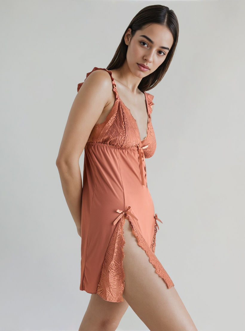 طقم بيبي دول دانتيل بارز الملمس مع سروال ثونج-women-clothing-nightwear-robes-image-6