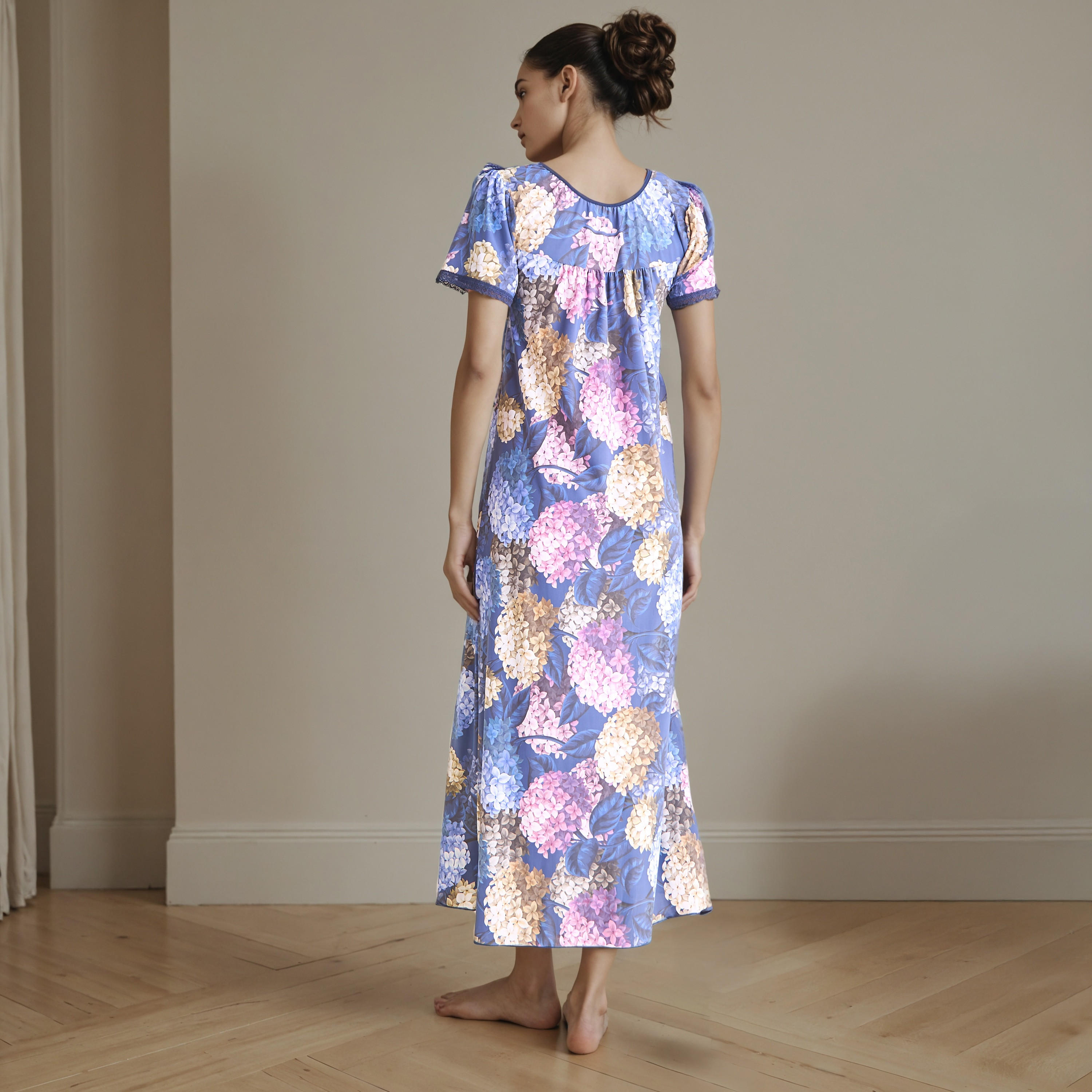 قميص نوم بطبعات مع ثونغ-women-clothing-nightwear-robes-image-2