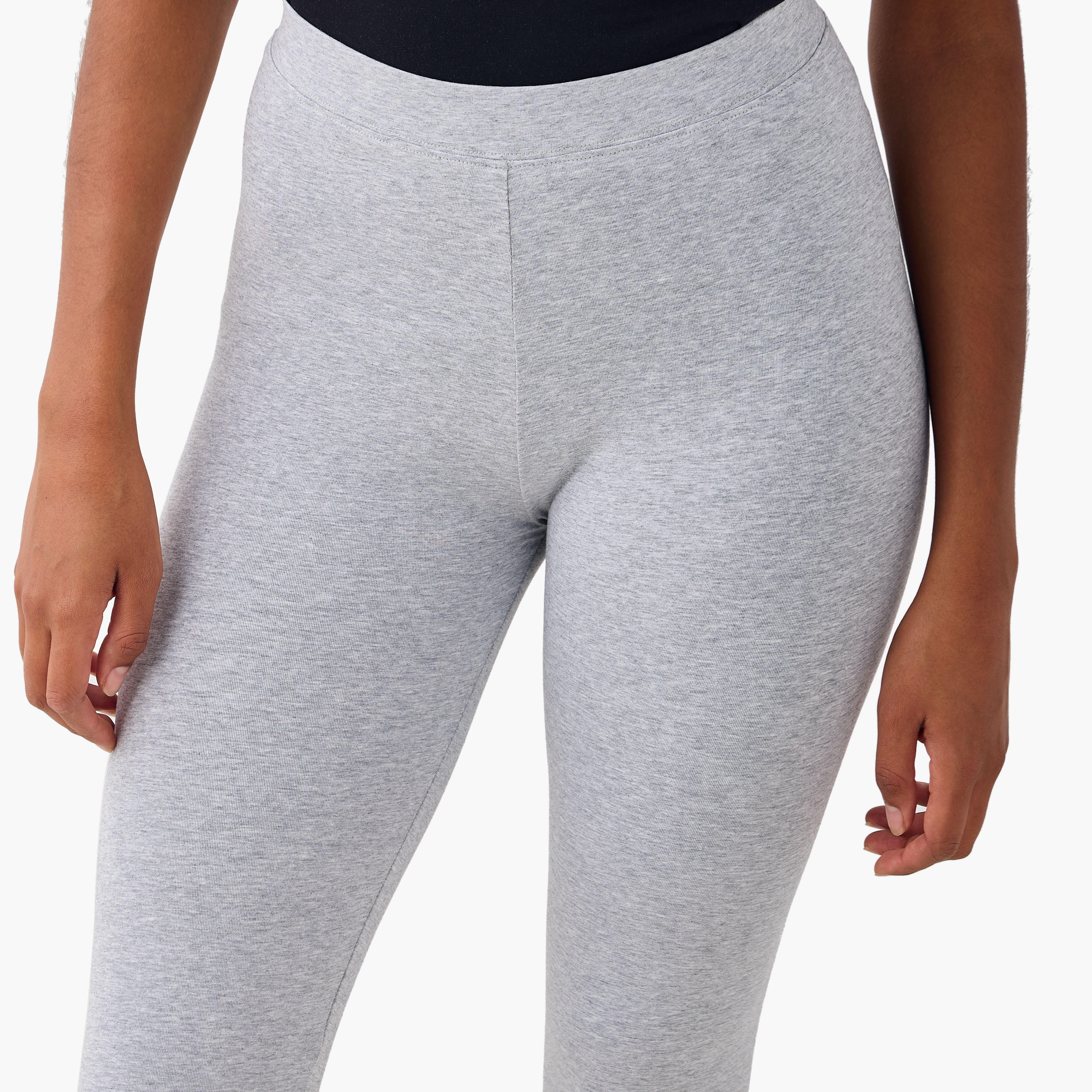 طقم بنطلون ليقنز قصير من قطعتين بخصر مطاطي-women-clothing-bottoms-leggings-image-3