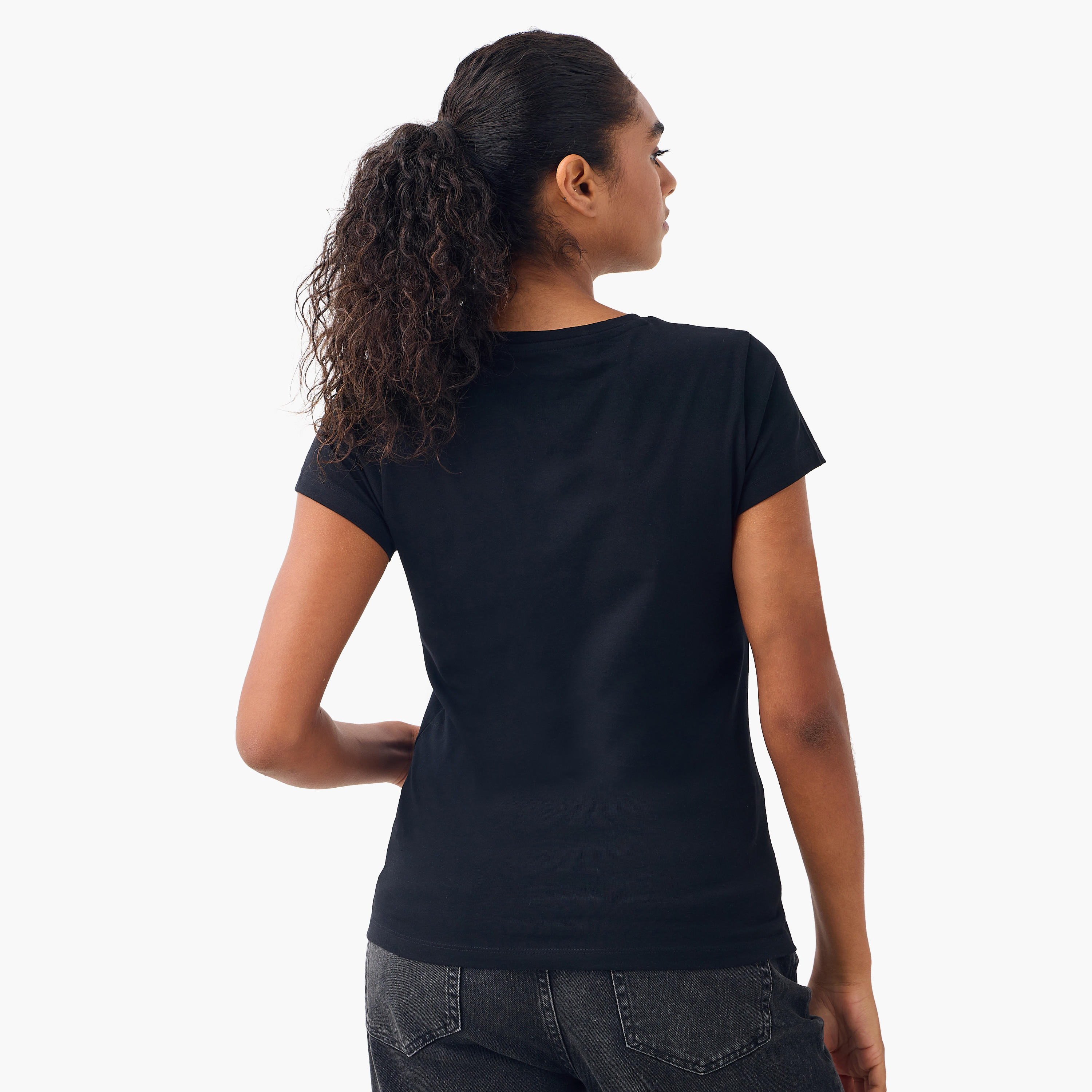 تيشيرت بياقة V وأكمام قصيرة - طقم من 2-women-clothing-tshirts-image-4