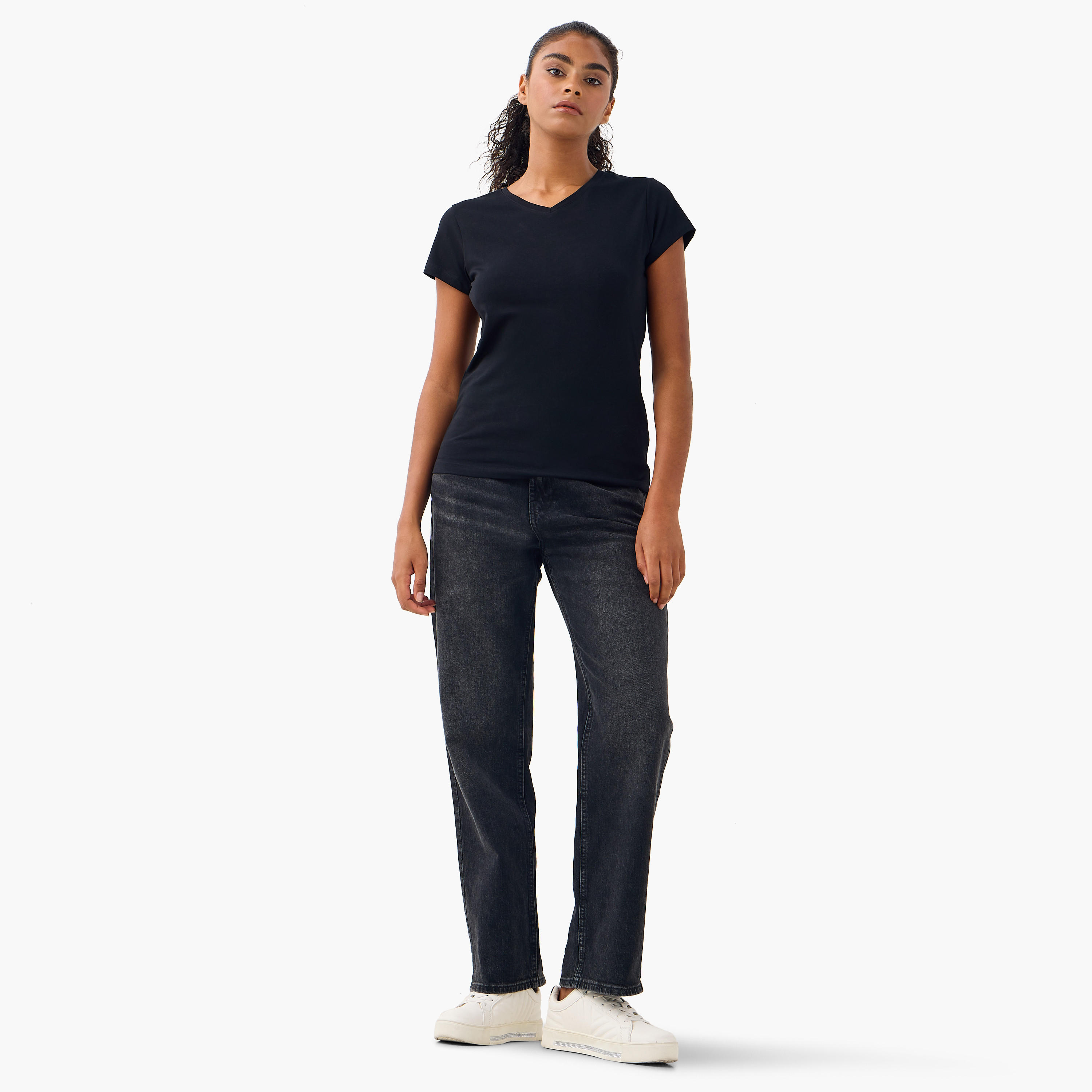 تيشيرت بياقة V وأكمام قصيرة - طقم من 2-women-clothing-tshirts-image-7