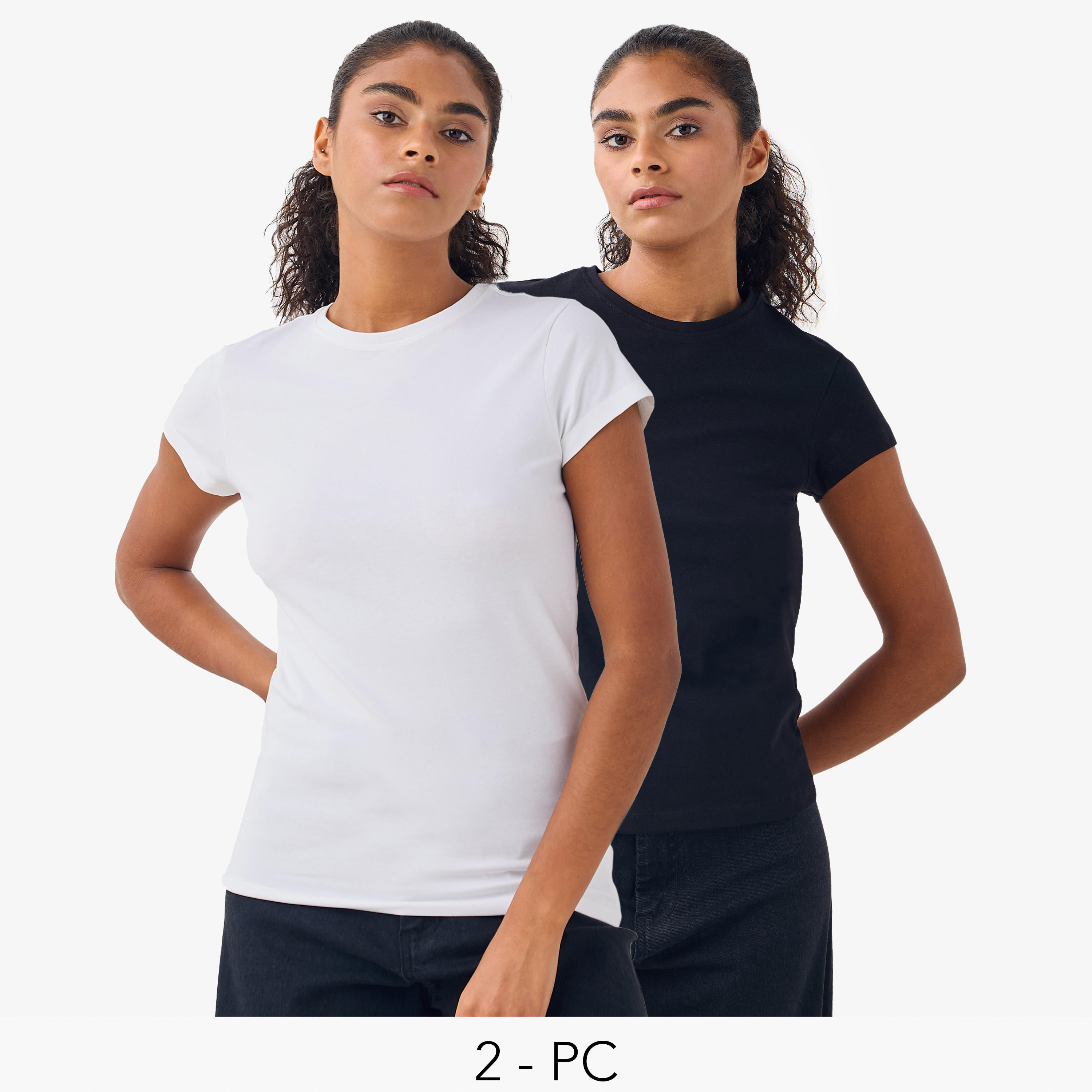 تيشيرت بياقة ضيقة وأكمام كاب - طقم من 2-women-clothing-tshirts-image-1