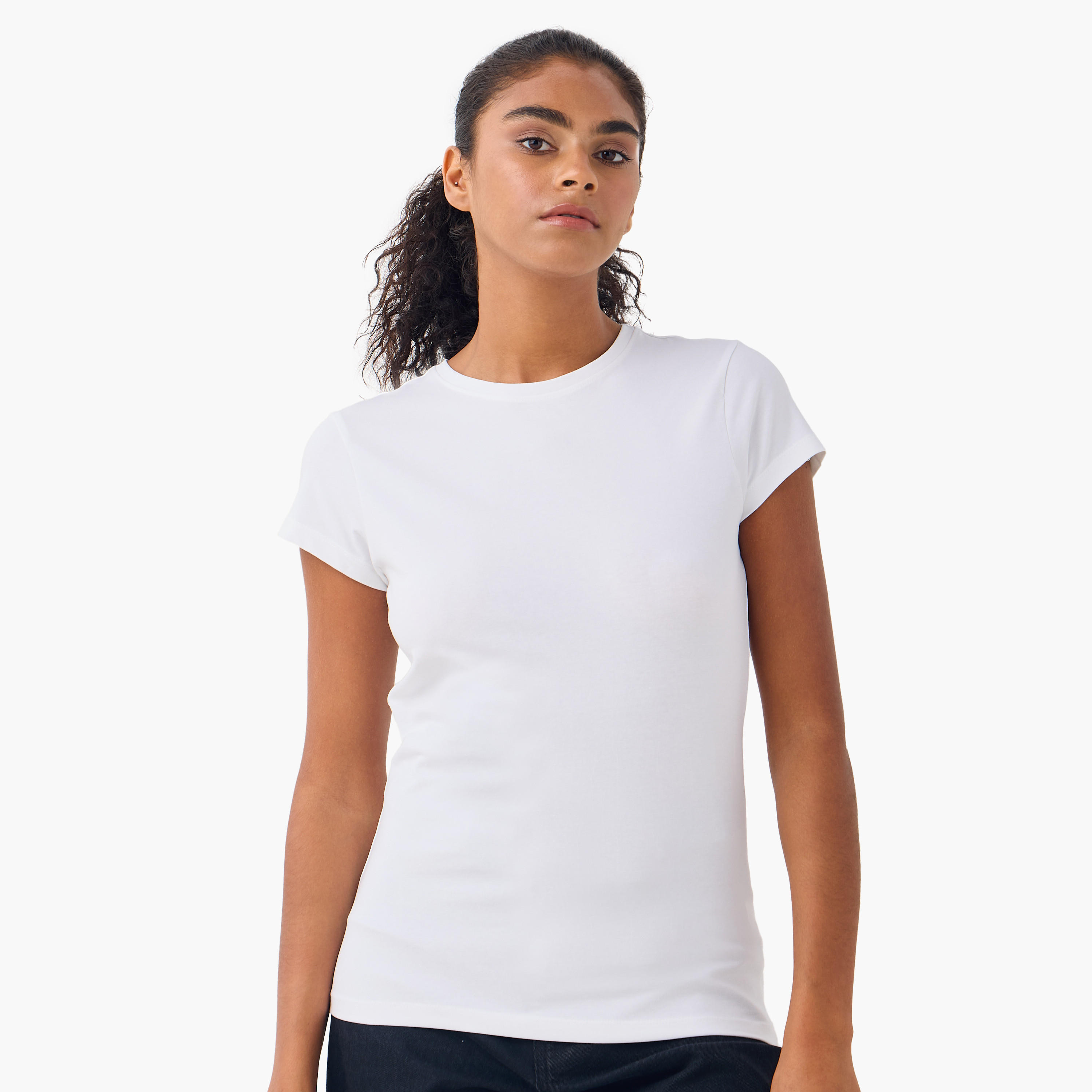 تيشيرت بياقة ضيقة وأكمام كاب - طقم من 2-women-clothing-tshirts-image-4