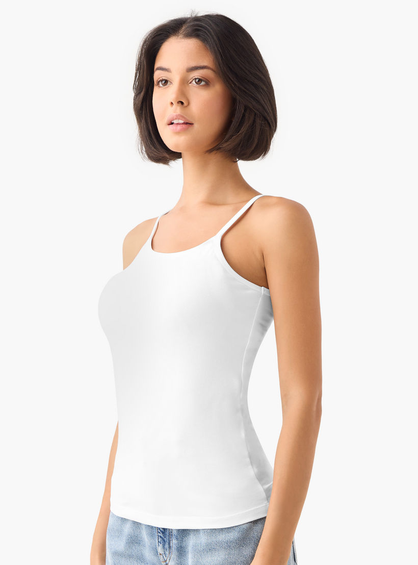 بلوزة كامي بياقة عميقة وحمّالات رفيعة من سبلاش بيزيكس - طقم من 3 قطع-women-clothing-tshirts-image-2