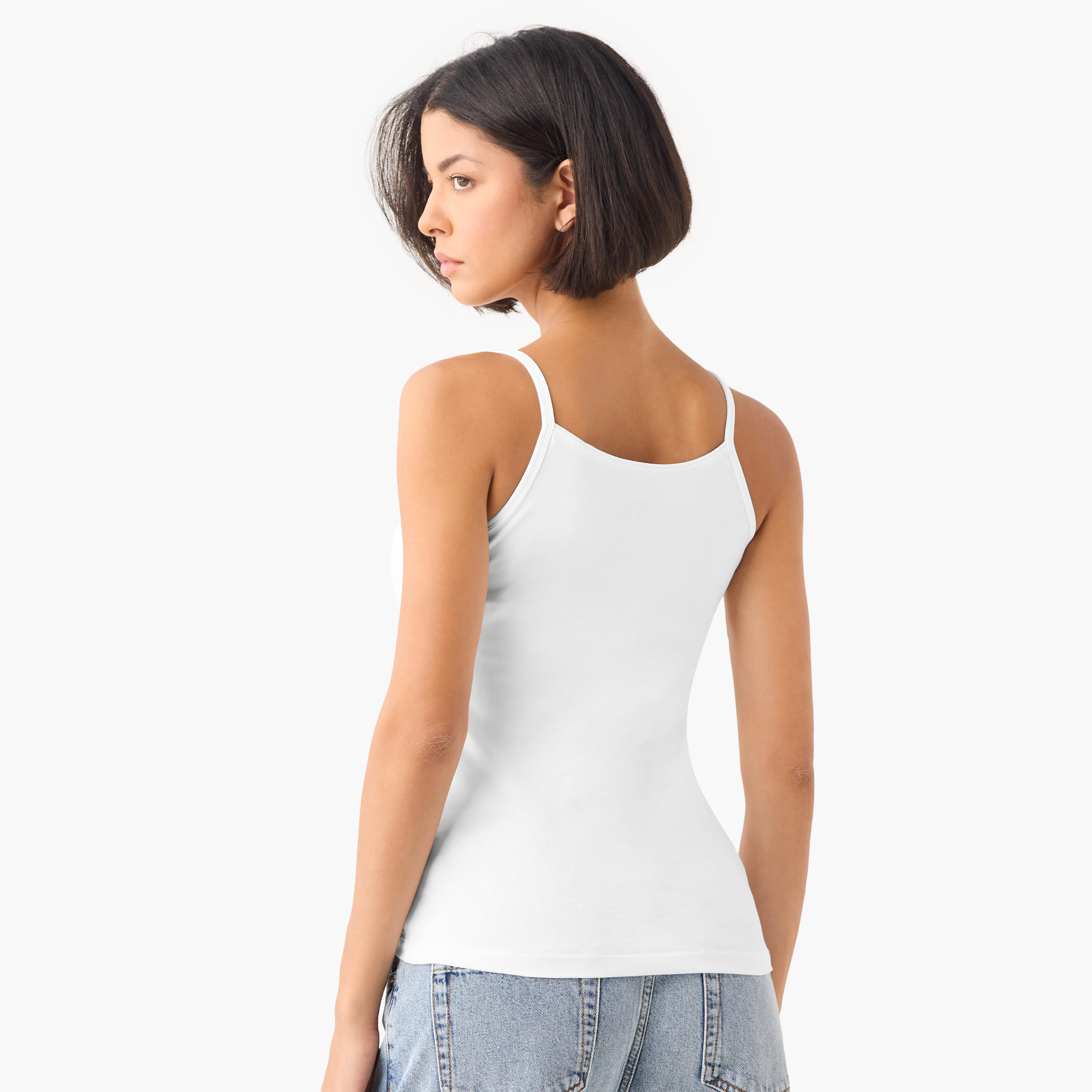 بلوزة كامي بياقة عميقة وحمّالات رفيعة من سبلاش بيزيكس - طقم من 3 قطع-women-clothing-tshirts-image-6