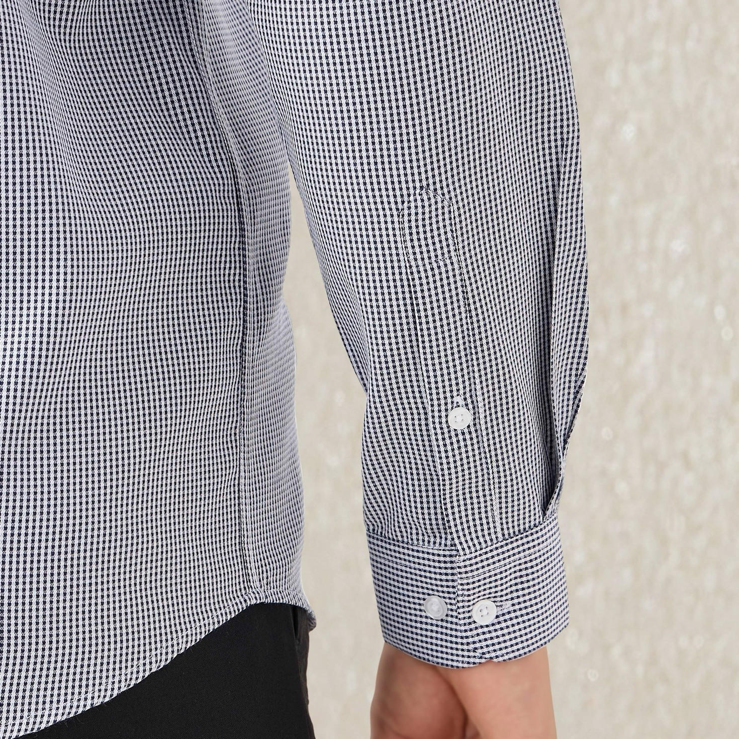قميص كاروهات بقصة عادية وياقة وأكمام قصيرة-men-clothing-shirts-image-2