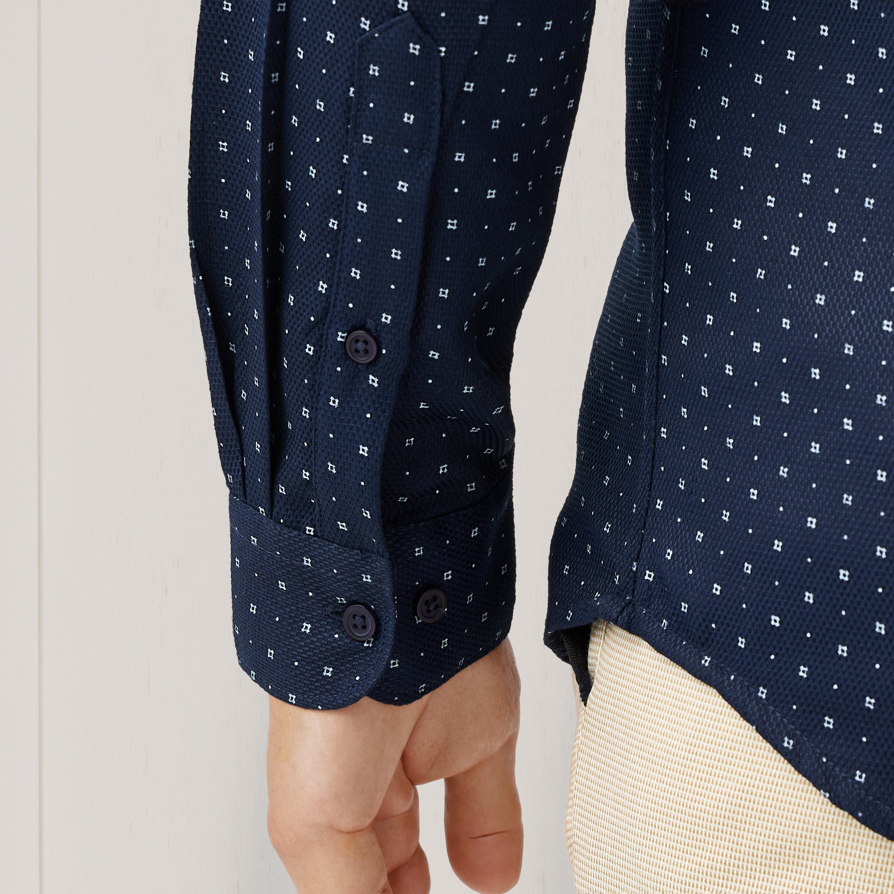 قميص بقصة سليم وطبعات-men-clothing-shirts-image-1