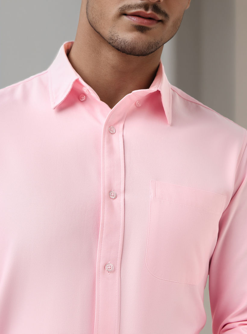 قميص أوكسفورد للرجال بقصة عادية وياقة بأزرار وجيب وأكمام طويلة-men-clothing-shirts-image-4