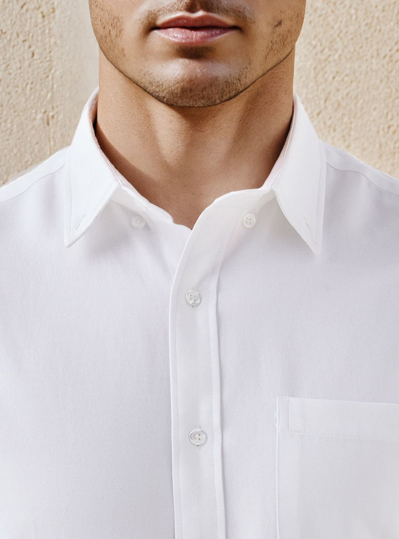 Men Regular Fit Button-Down Collar Long Sleeves Oxford Shirt with Pocket-men-clothing-shirts-image-4