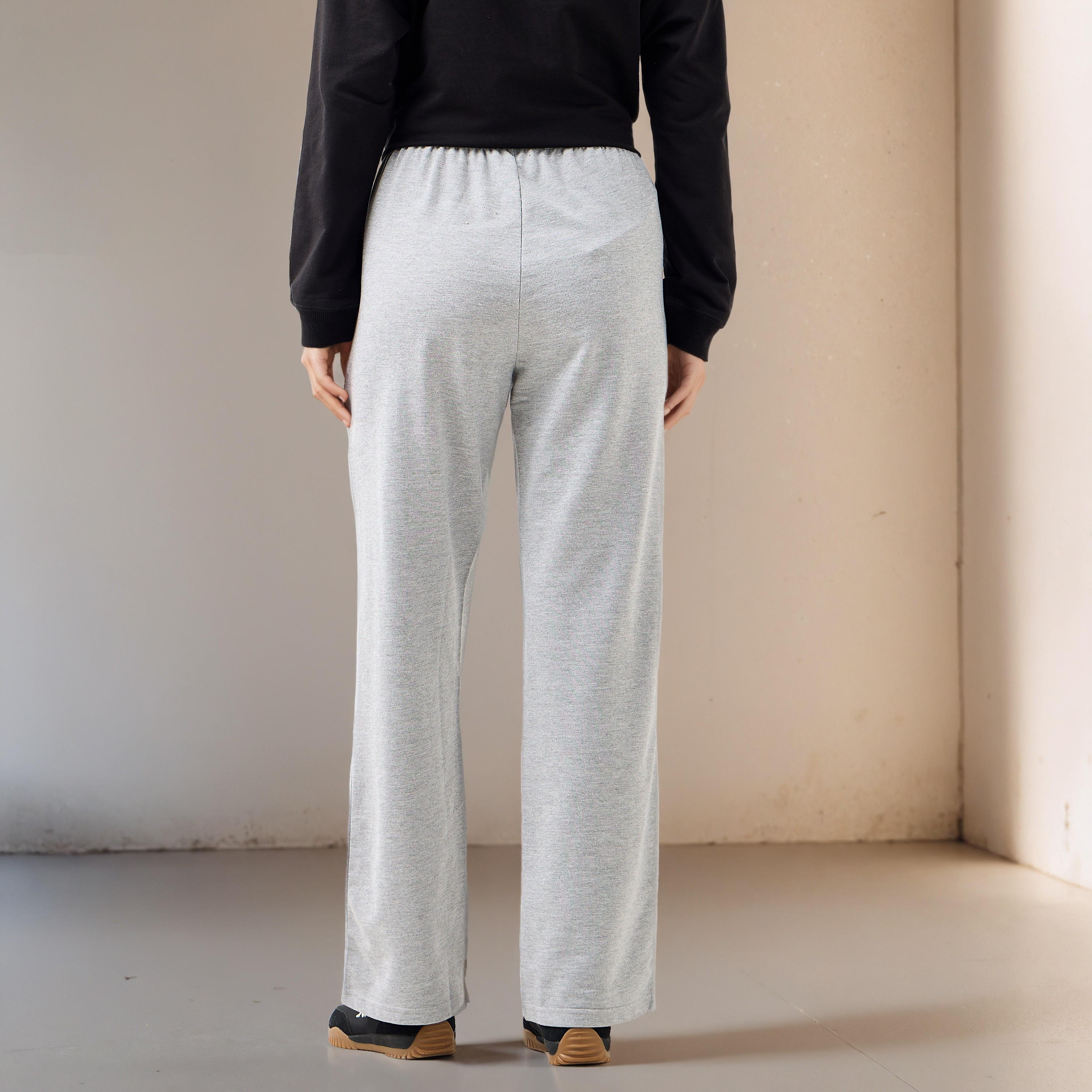 بنطلون رياضي بقصّة مريحة من كابا-women-clothing-bottoms-joggers-image-3