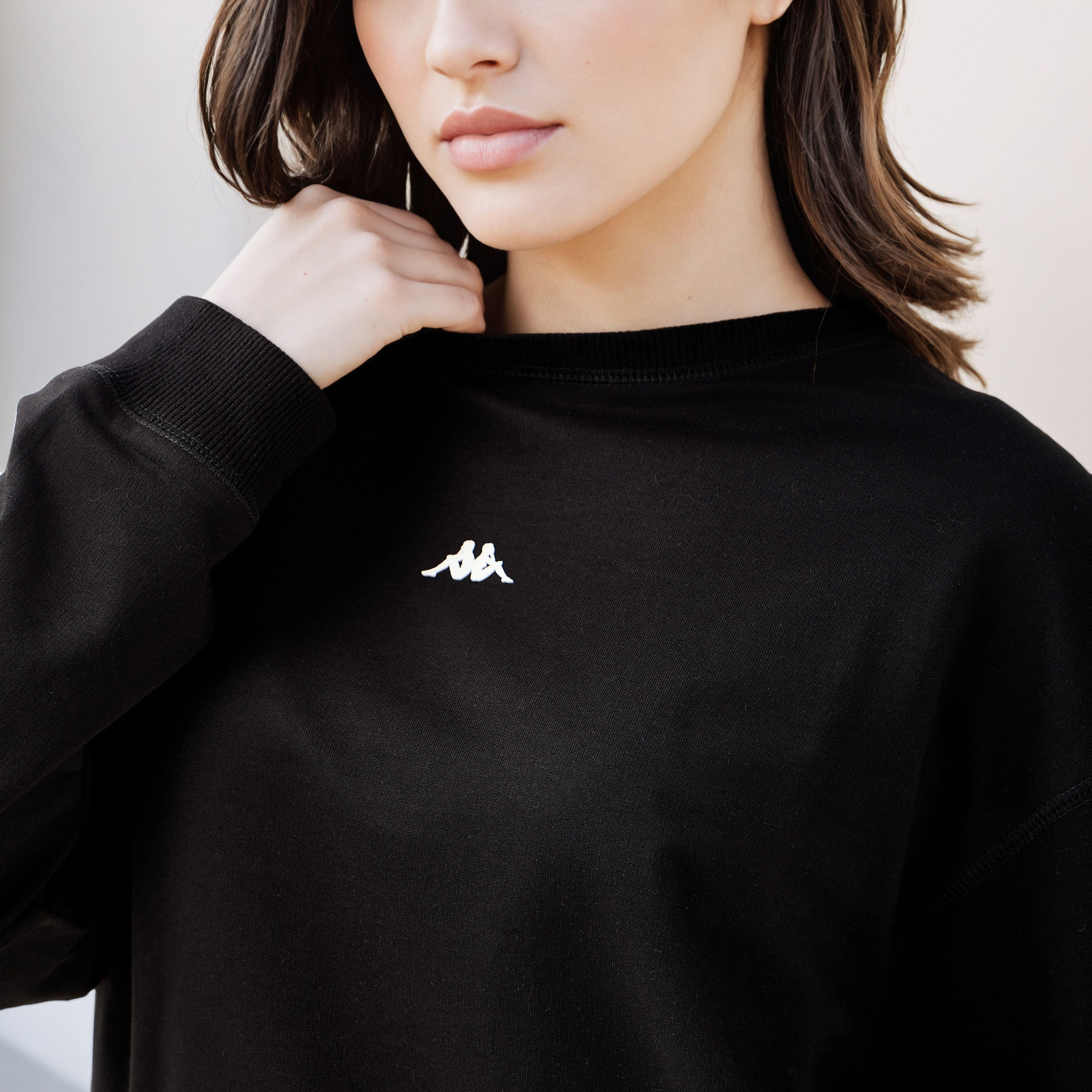 Kappa Relaxed Fit Sweatshirt-women-clothing-sportswearandactivewear-hoodiesandsweatshirts-image-5