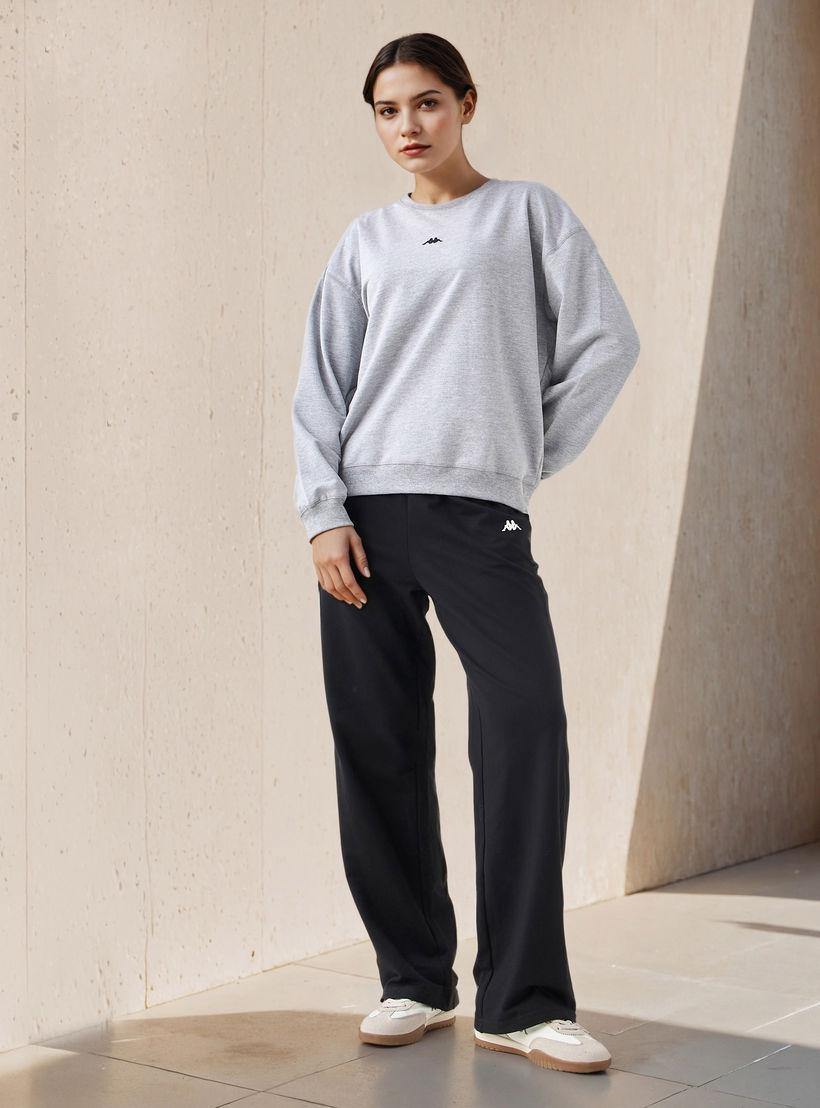 سويت شيرت بقصّة عادية من كابا-women-clothing-sportswearandactivewear-hoodiesandsweatshirts-image-2