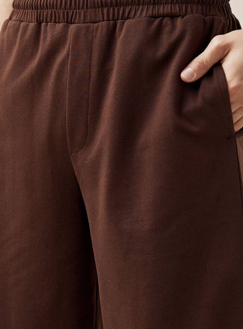 شورت رجالي قطن بقصة مريحة-men-clothing-bottoms-shorts-image-4
