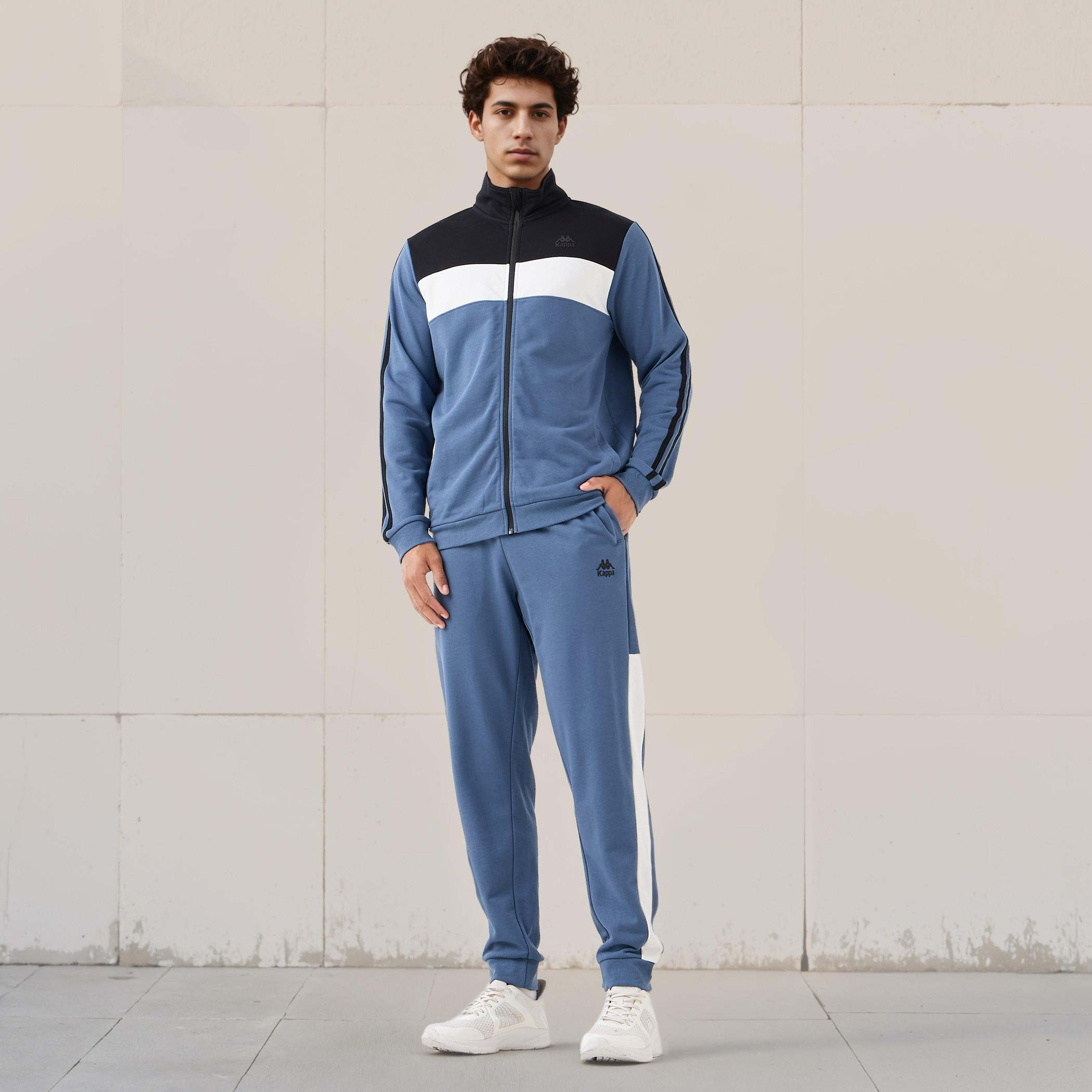 بنطلون رياضي بخصر مطاطي من كابا-men-clothing-bottoms-joggers-image-2