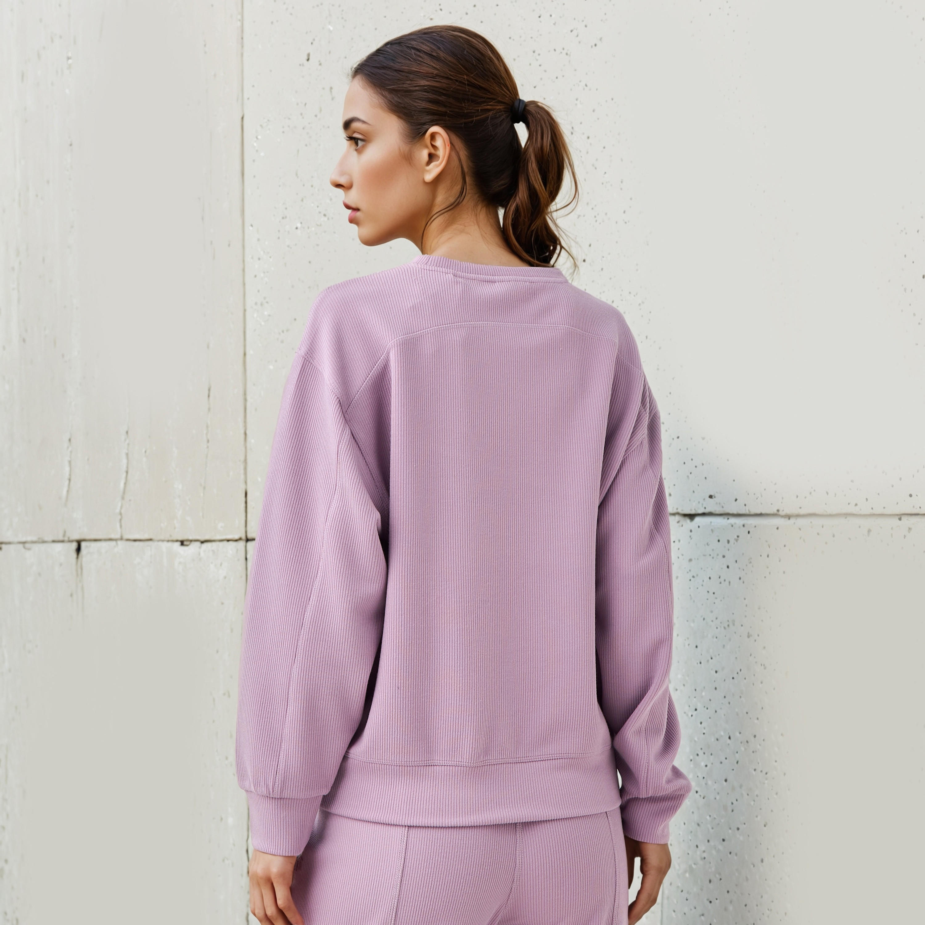 سويت شيرت مضلع بقصة عادية للنساء من كابا-women-winterwear-hoodiesandsweatshirts-sweatshirts-image-3