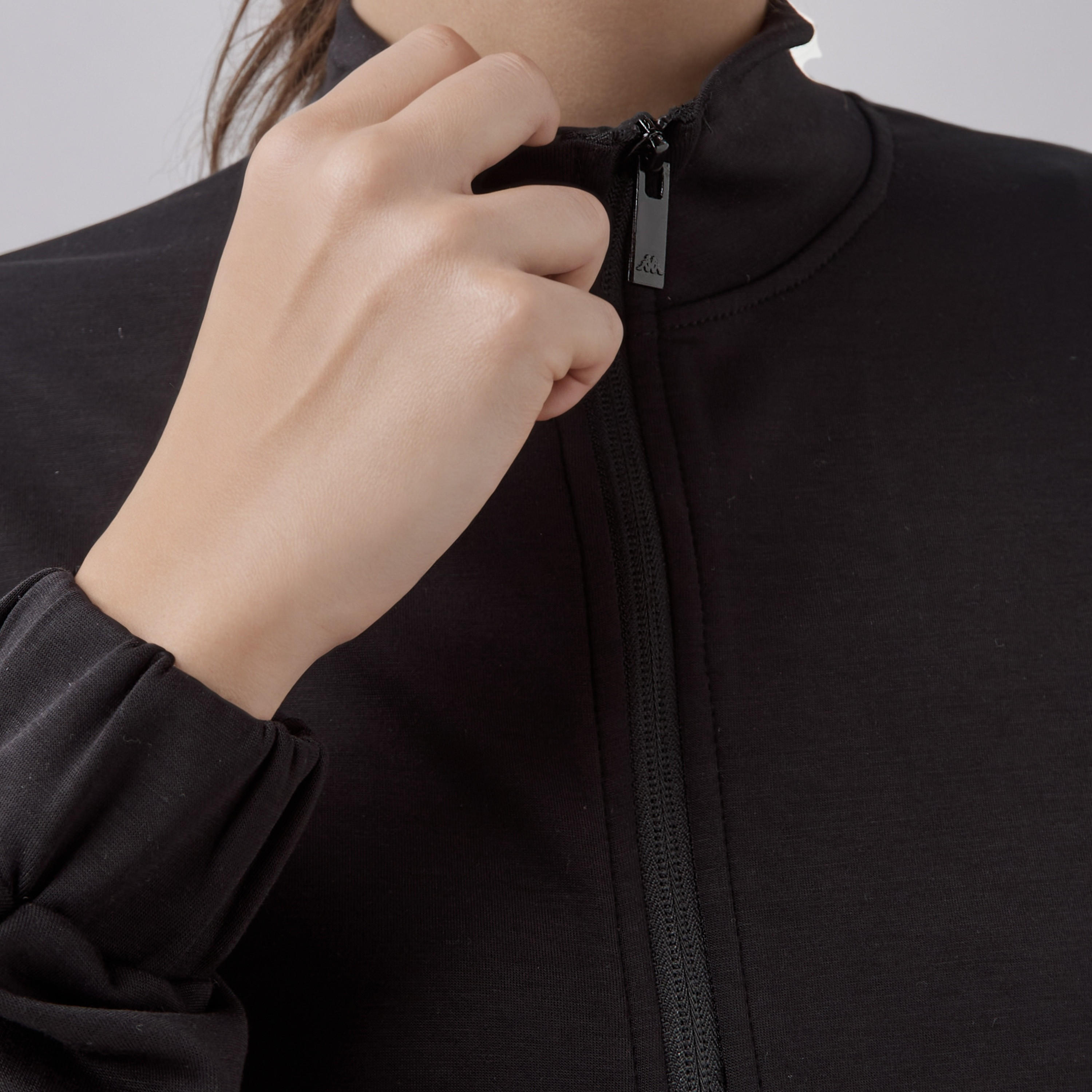 جاكيت ناعم بسحاب إغلاق للنساء من كابا-women-winterwear-coatsandjackets-jackets-image-2