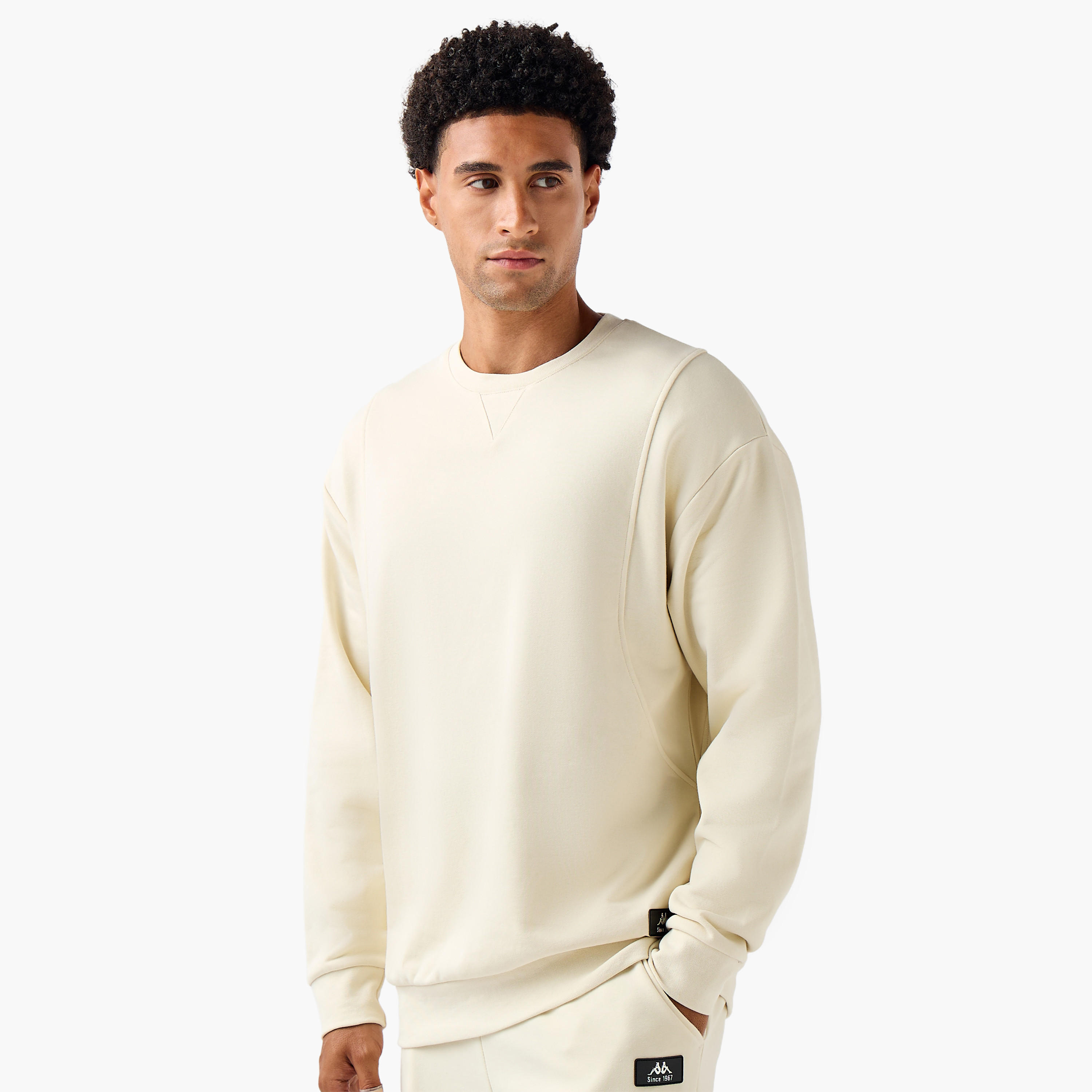 سويت شيرت بقصّة عادية للرجال من كابا-men-winterwear-hoodiesandsweatshirts-image-6
