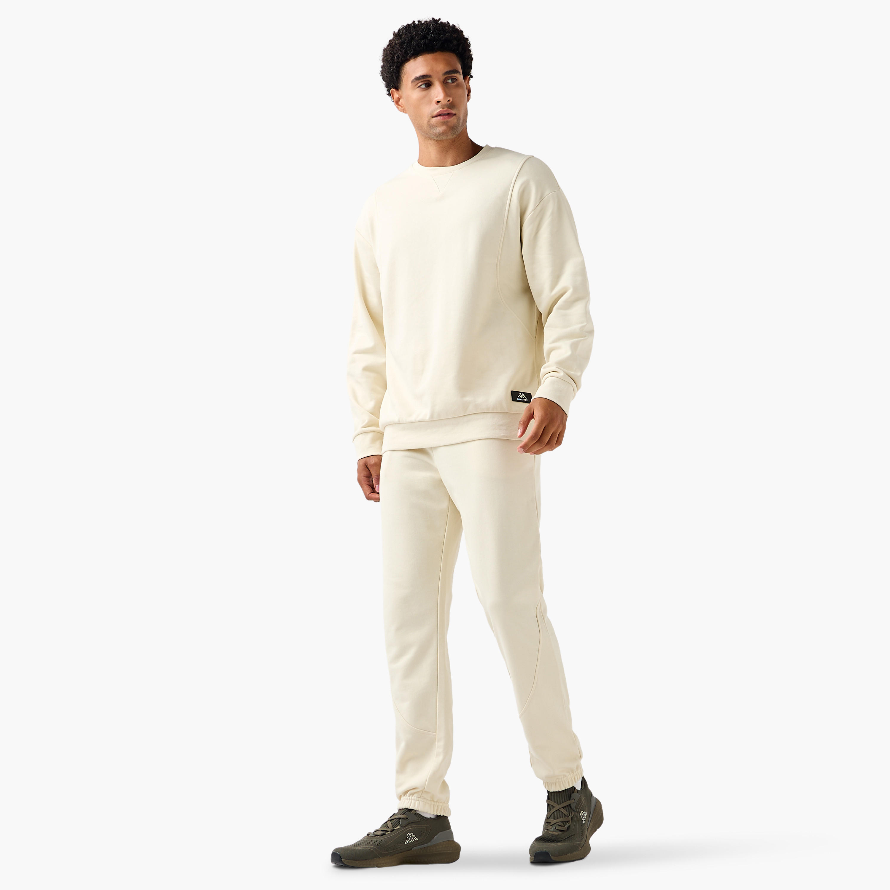 سويت شيرت بقصّة عادية للرجال من كابا-men-winterwear-hoodiesandsweatshirts-image-5