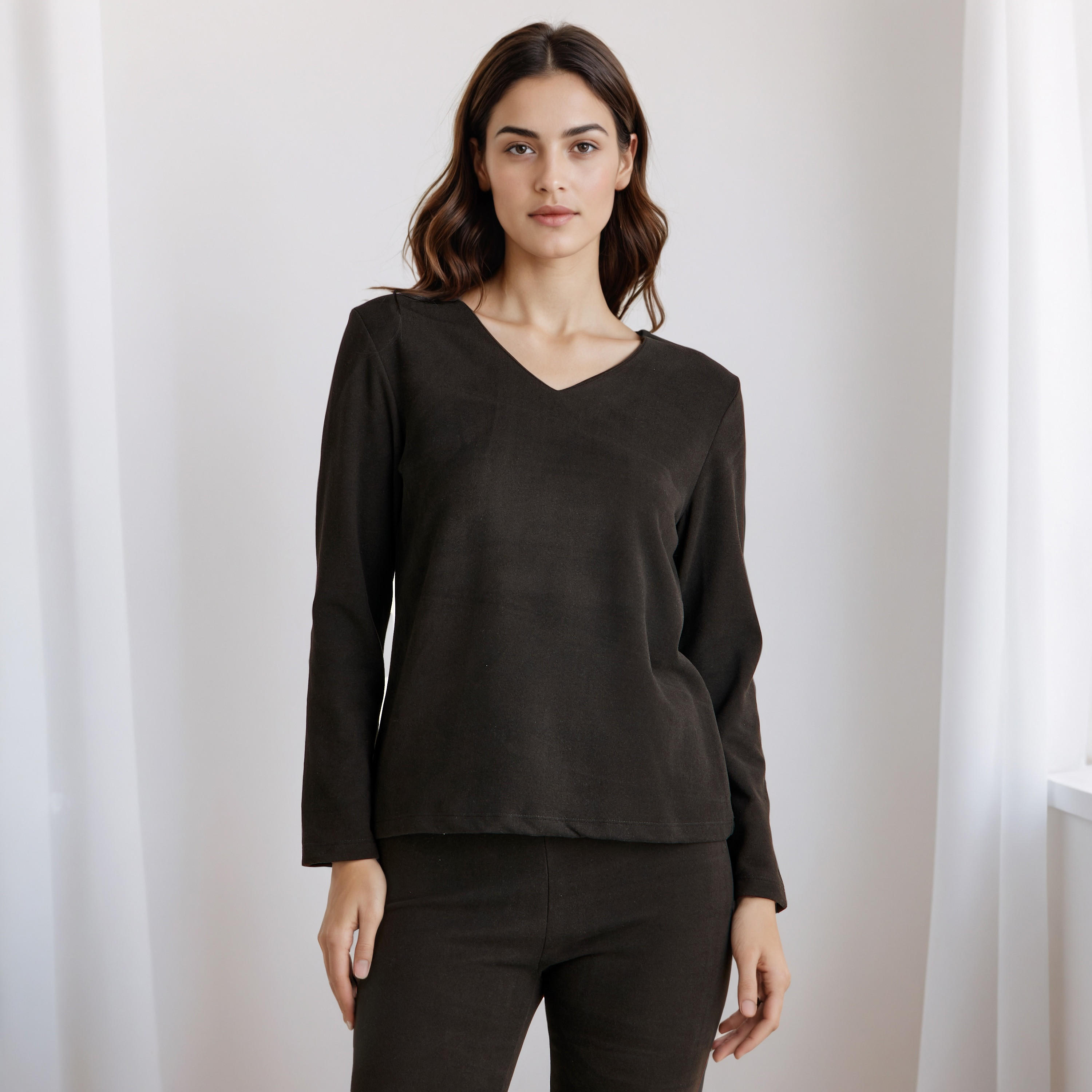 طقم بيجاما حراري تيشيرت وبنطلون ليقنز-women-clothing-nightwear-pyjamas-longsets-image-2