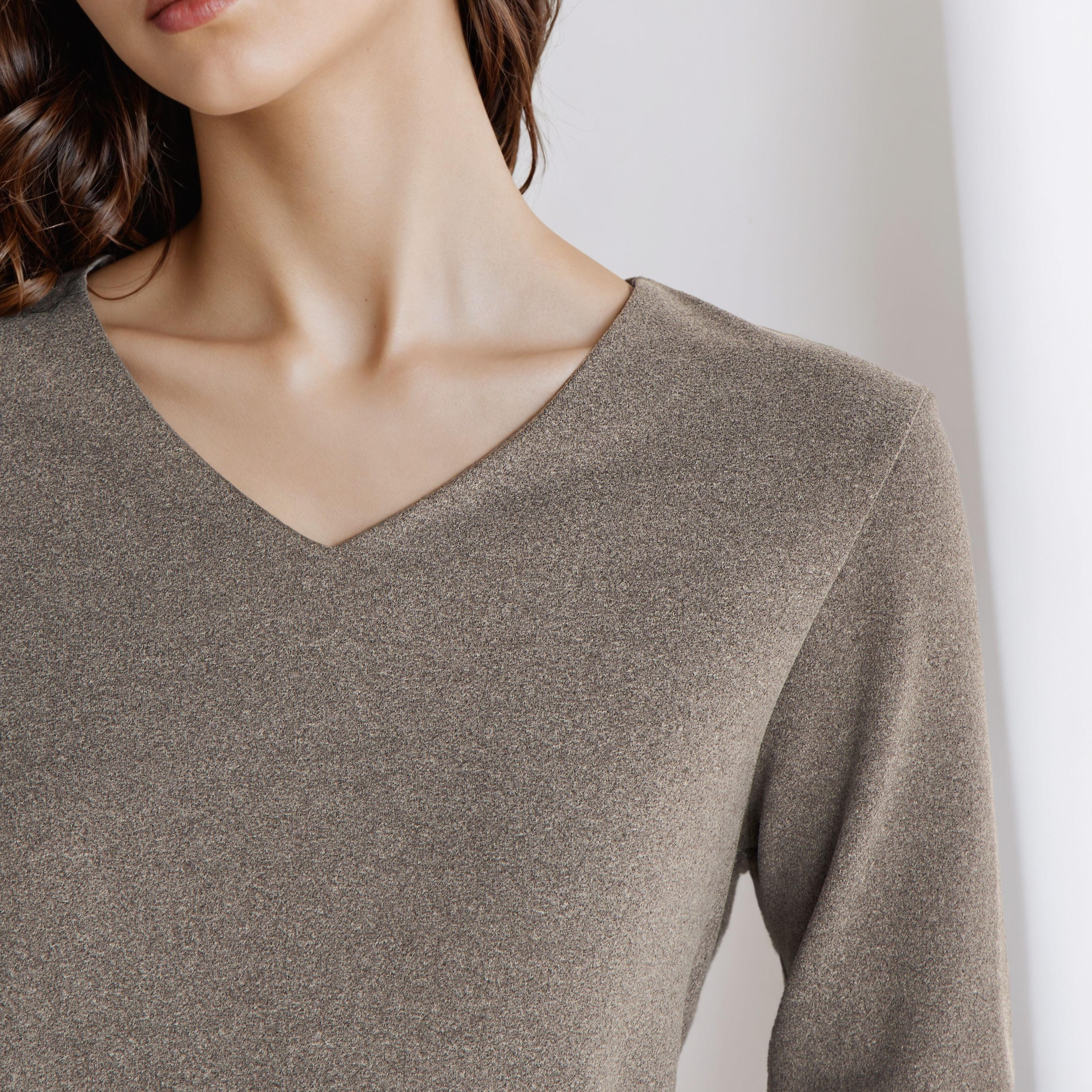 طقم بيجاما حراري تيشيرت وبنطلون ليقنز-women-clothing-nightwear-pyjamas-longsets-image-5