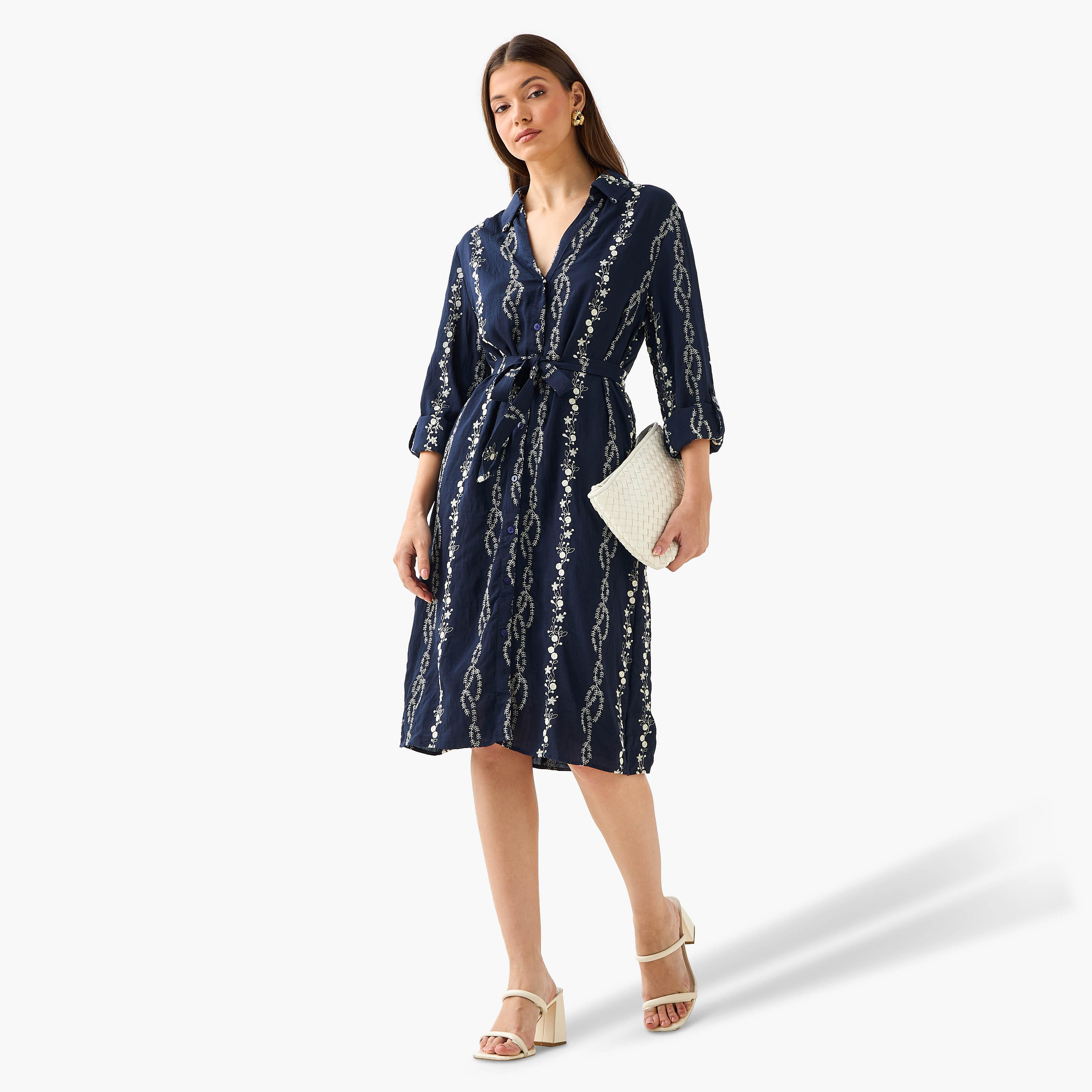 فستان قميص بحزام وتطريز زهور بطول الركبة-women-clothing-dresses-image-2
