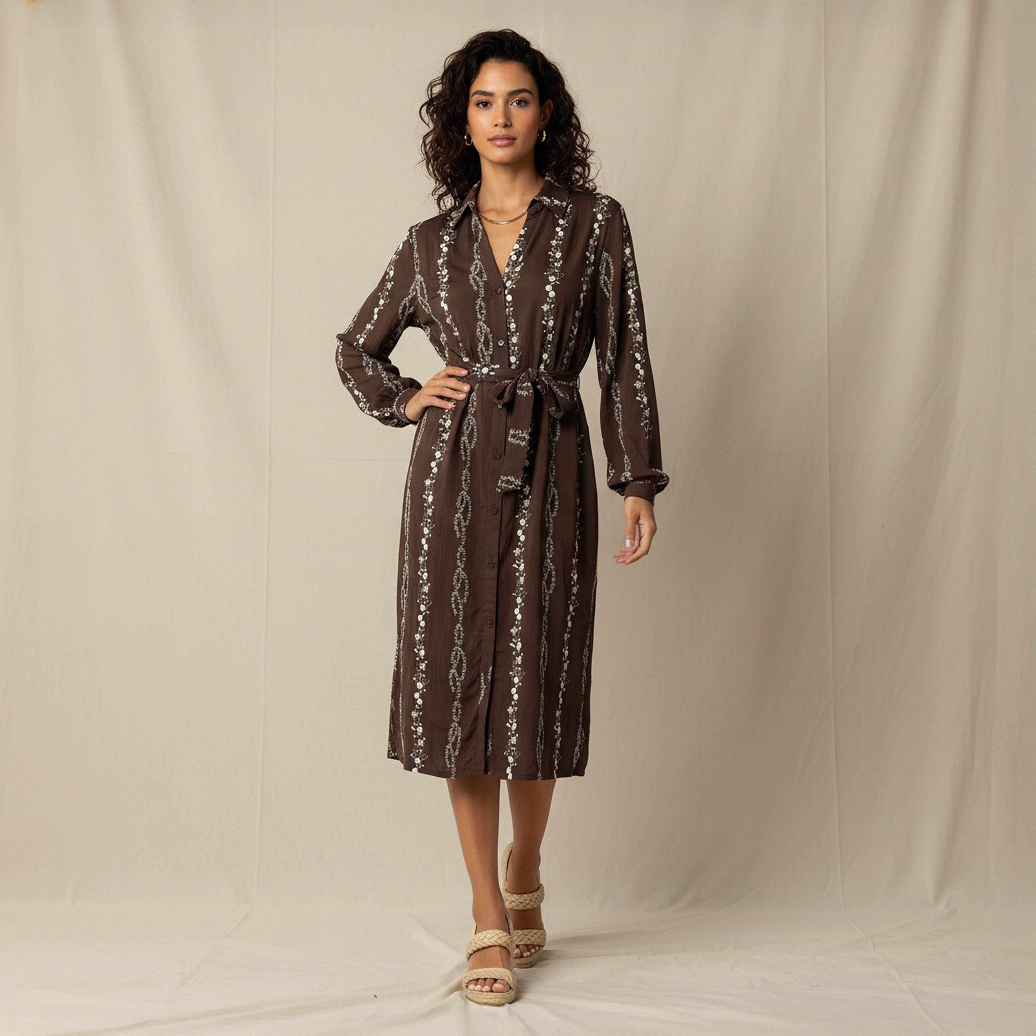 فستان قميص طول الركبة بحزام وتطريزات زهرية-women-clothing-dresses-image-1