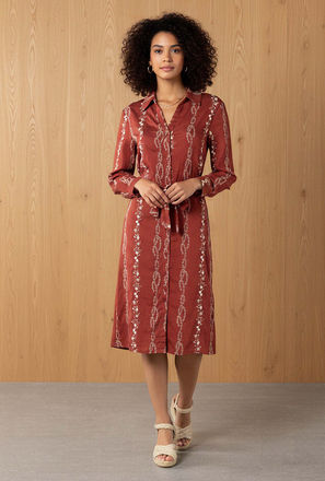 فستان قميص طول الركبة بحزام وتطريزات زهرية-women-clothing-image-1