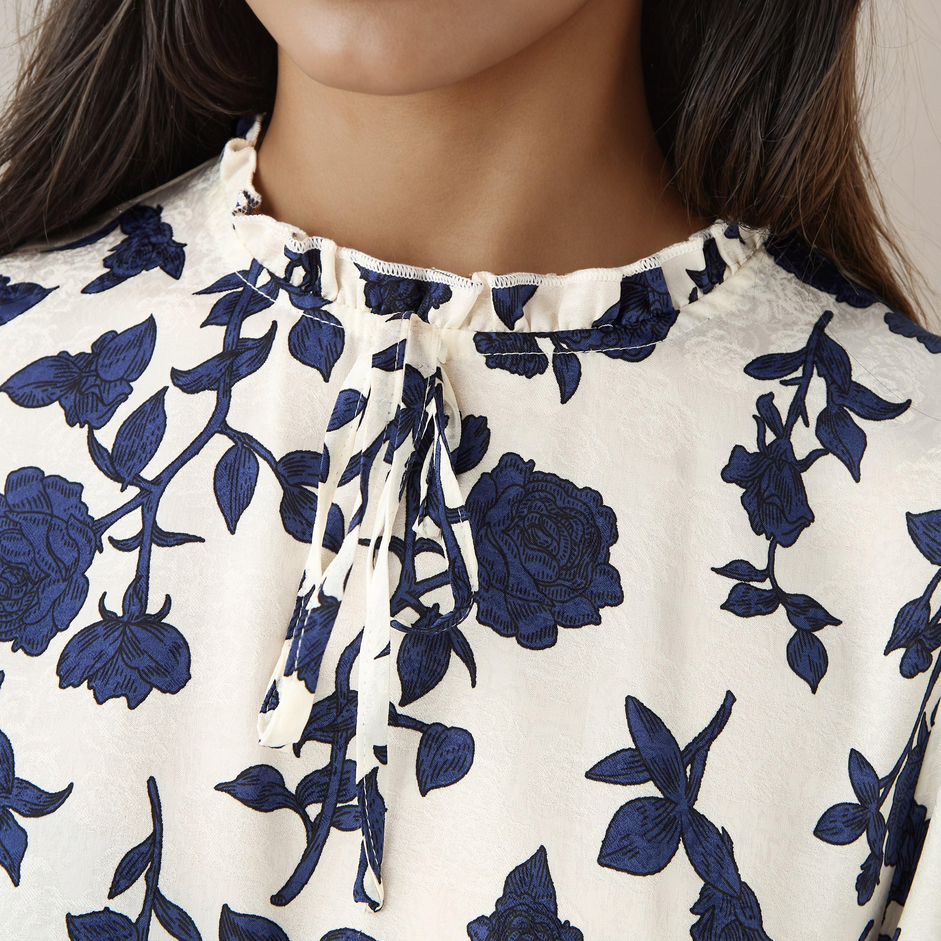 Tiered Midi Denim Dress with Flutter Sleeves-women-clothing-dresses-image-5