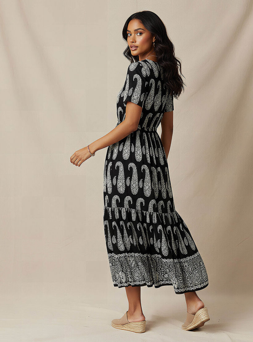 فستان متعدد الطبقات وطبعات بيزلي وأكمام قصيرة-women-clothing-dresses-image-3