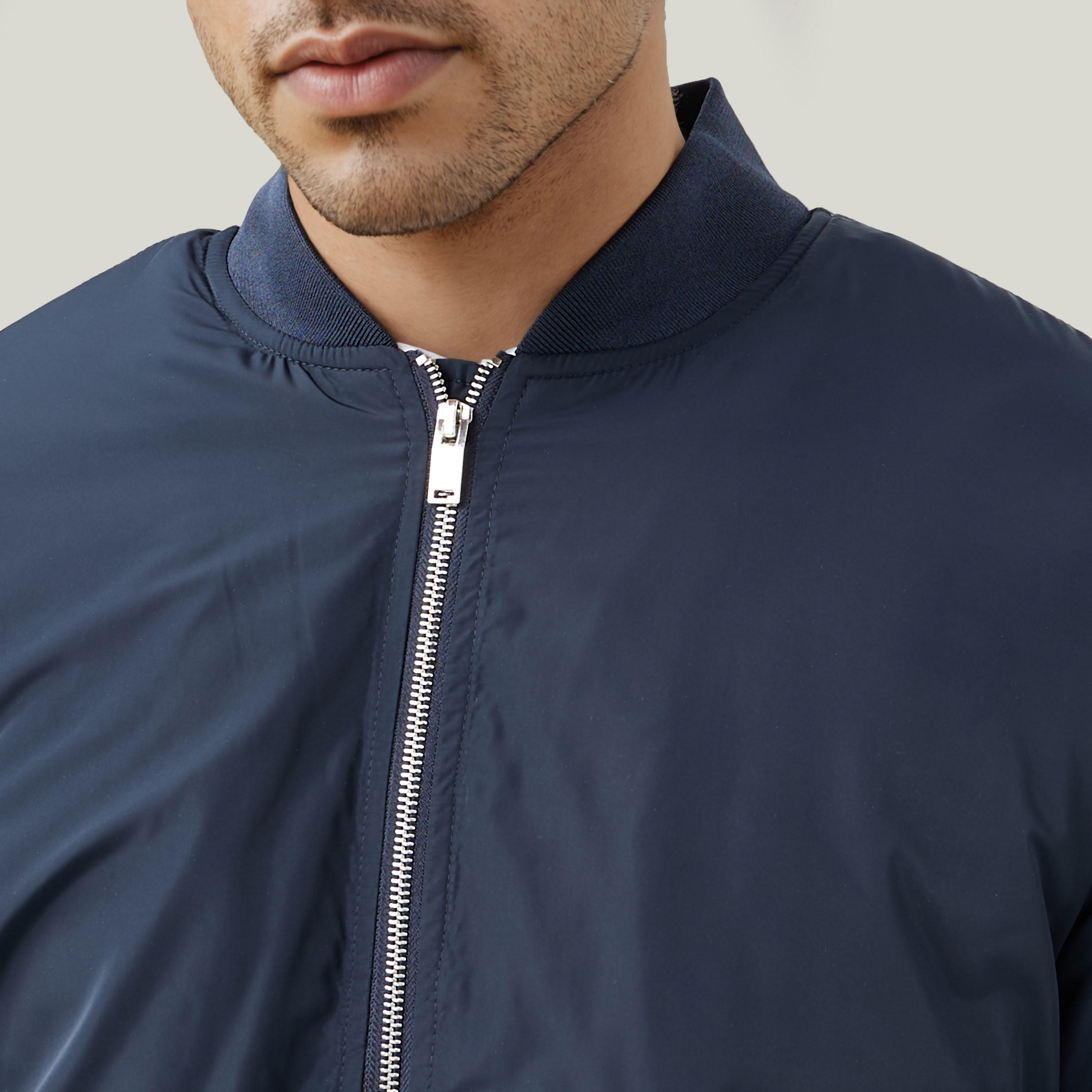 جاكيت بايكر خفيف الوزن بجيوب بسحاب-men-clothing-jacketsandblazers-jackets-image-4