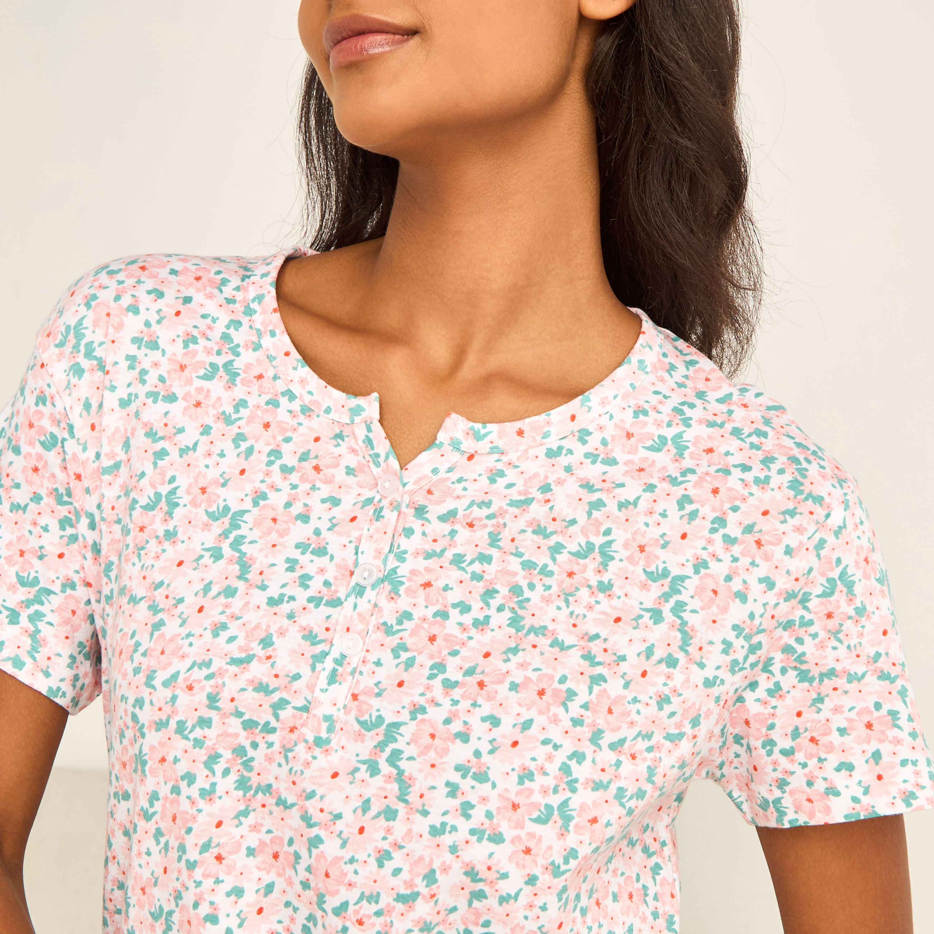 قميص نوم بطول الركبة وطبعات-women-clothing-nightwear-nighties-image-2