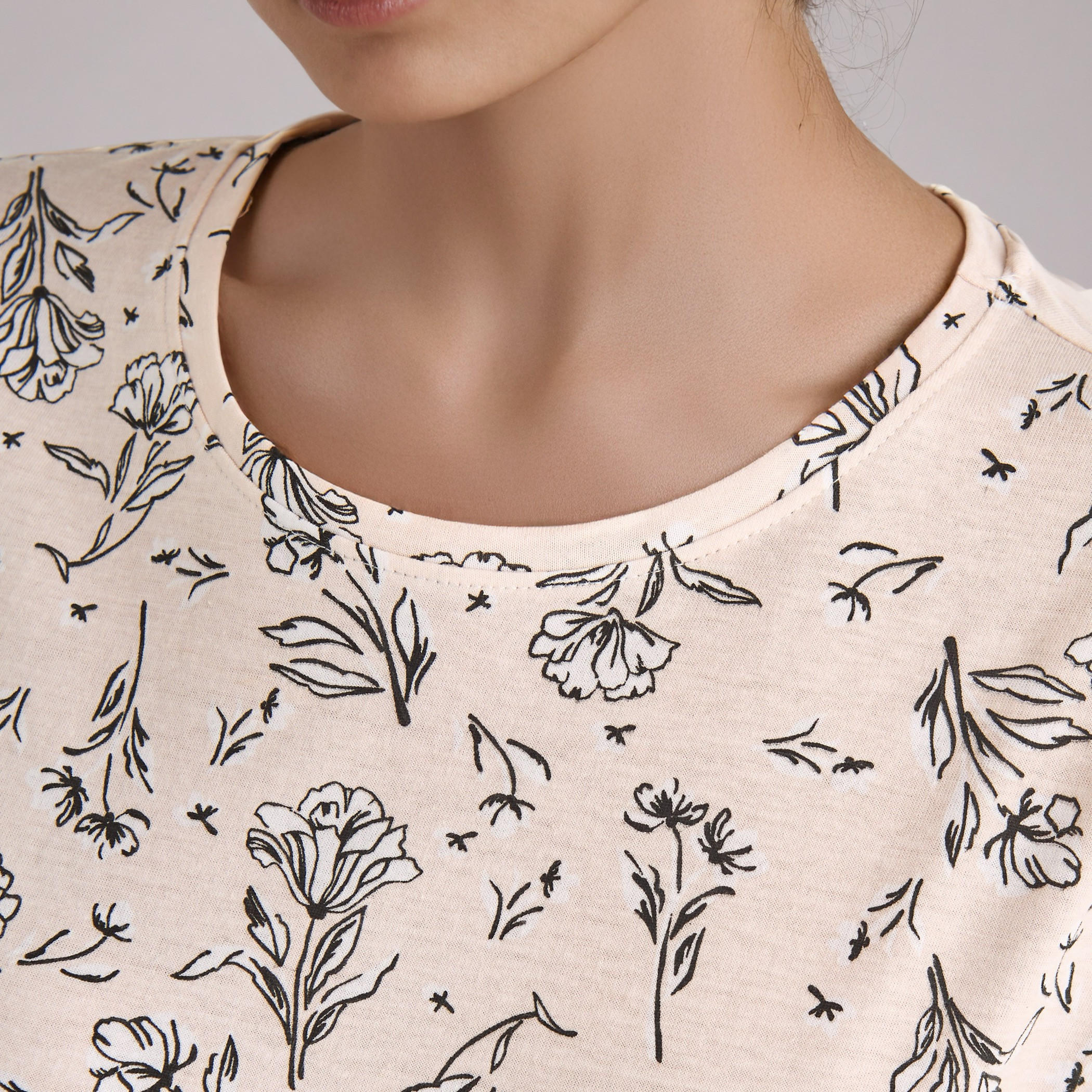 Pyjama Set T-shirt & Pants-women-clothing-nightwear-pyjamas-longsets-image-6