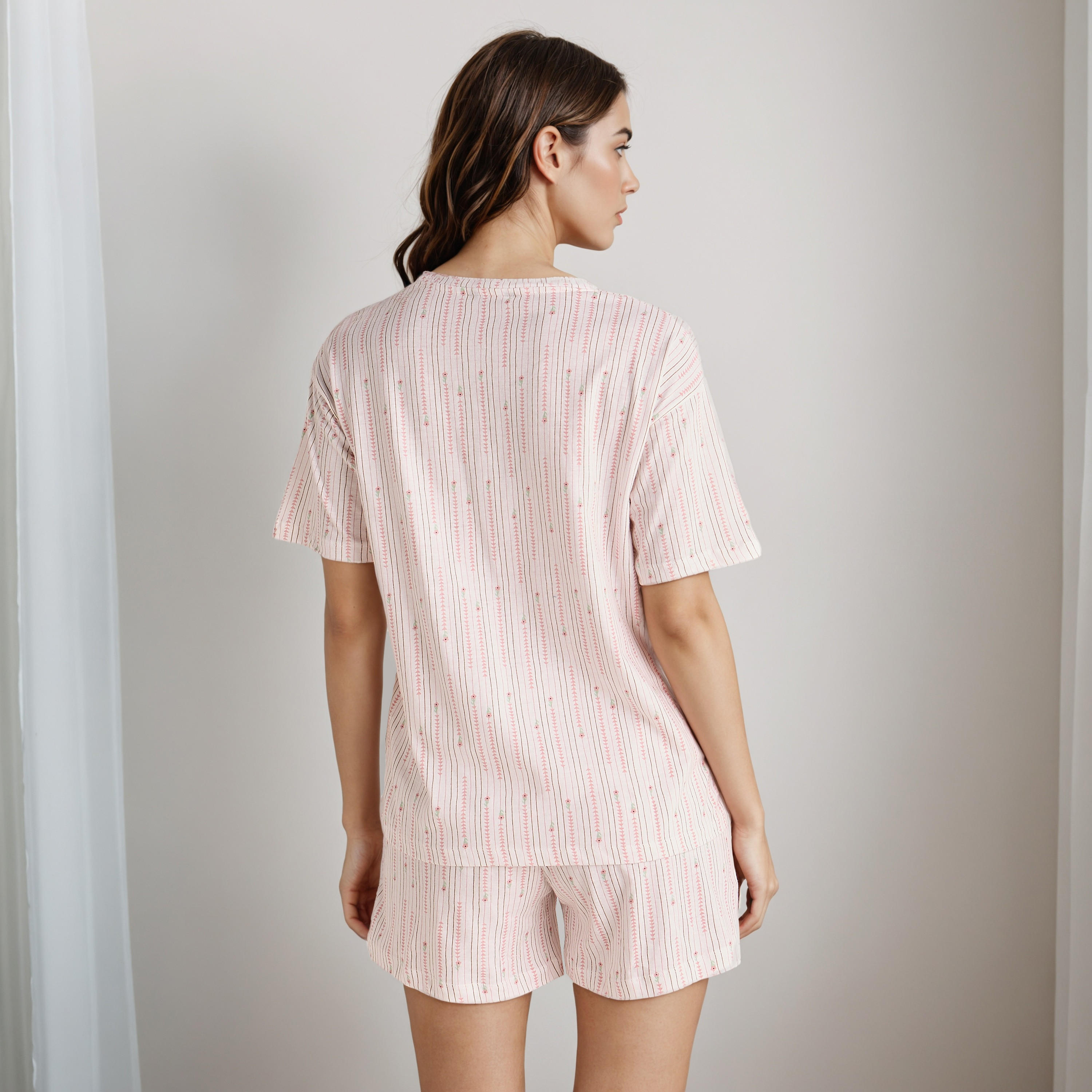 طقم شورت بيجاما وتيشيرت-women-clothing-nightwear-pyjamas-shortsets-image-3