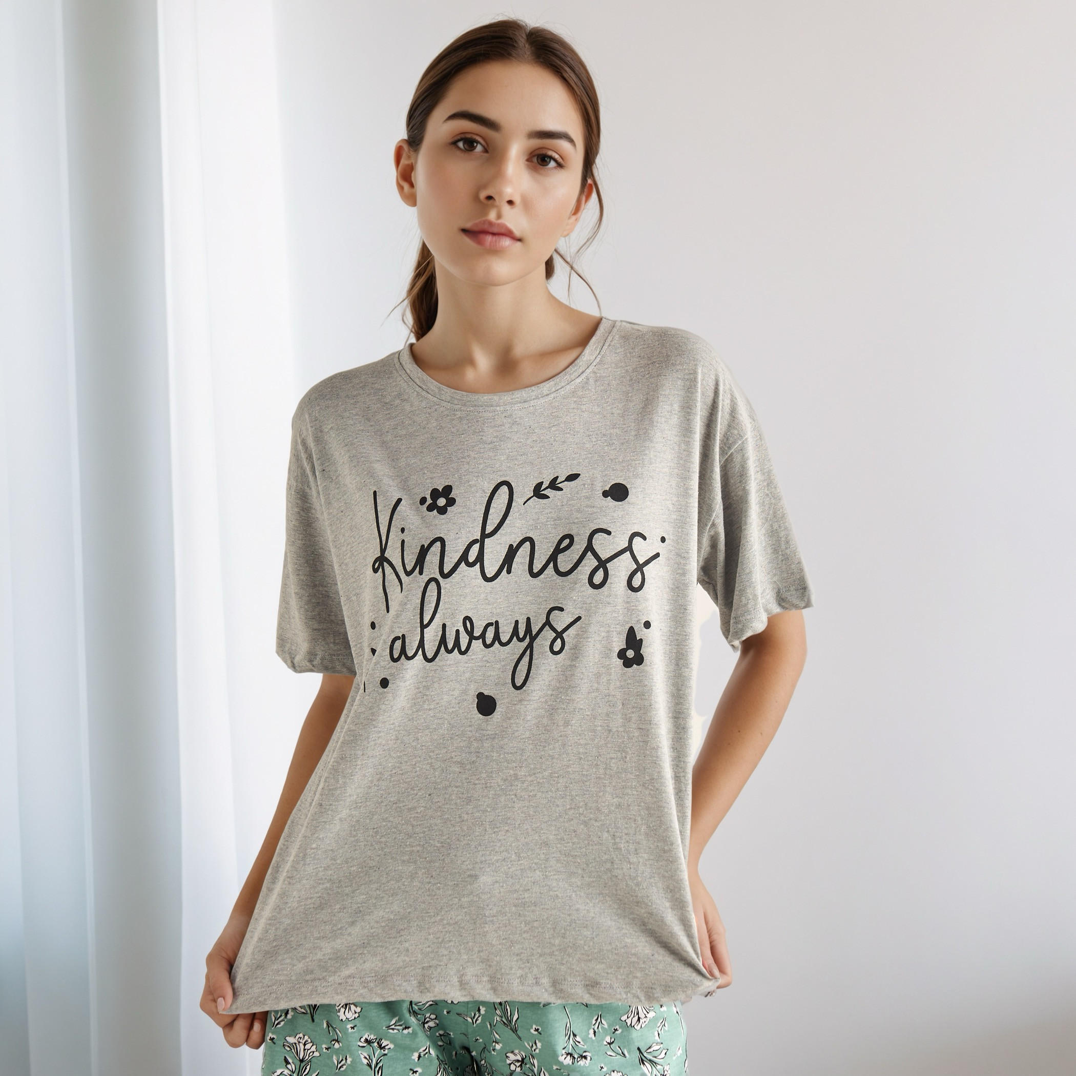 طقم شورت بيجاما وتيشيرت-women-clothing-nightwear-pyjamas-shortsets-image-5