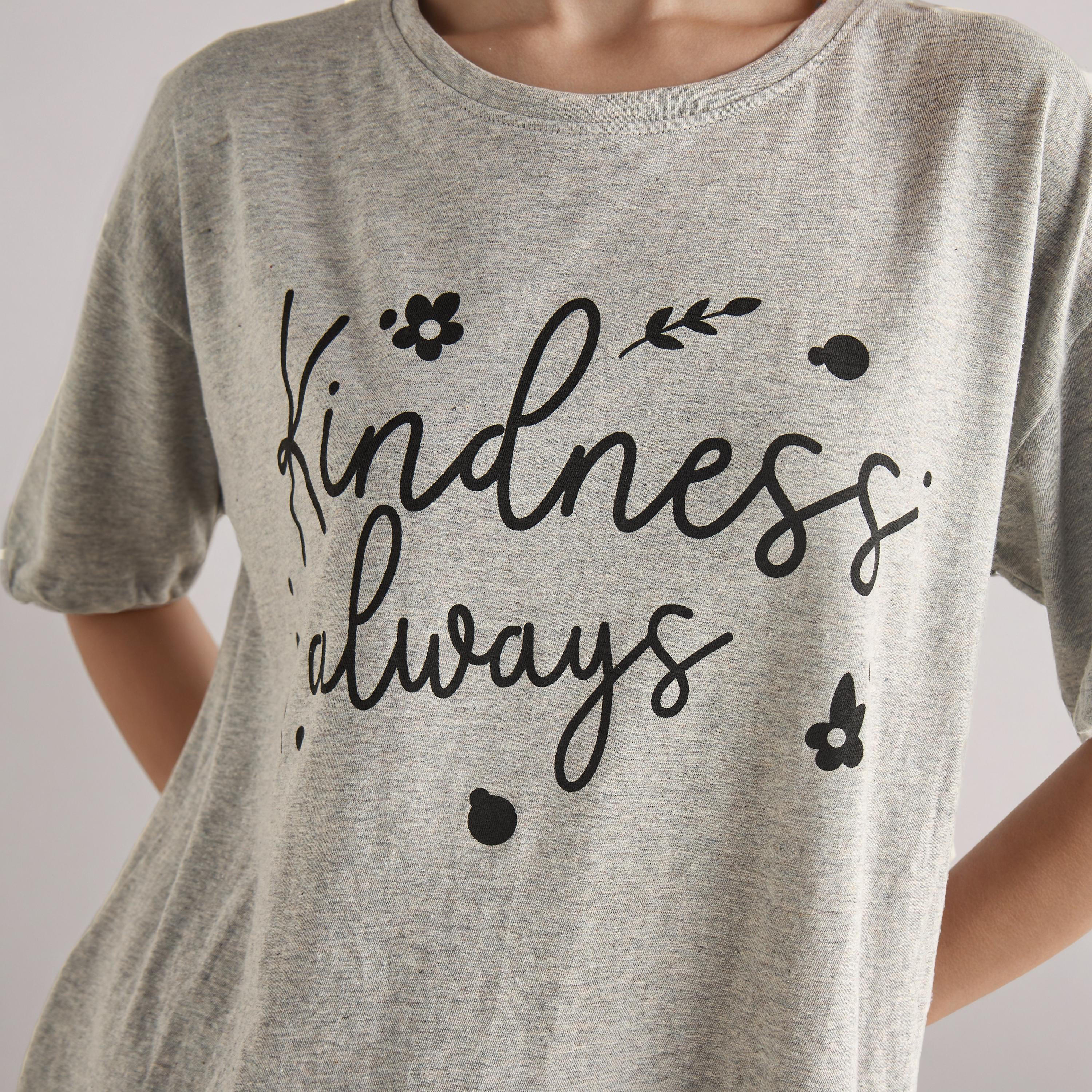 طقم شورت بيجاما وتيشيرت-women-clothing-nightwear-pyjamas-shortsets-image-6