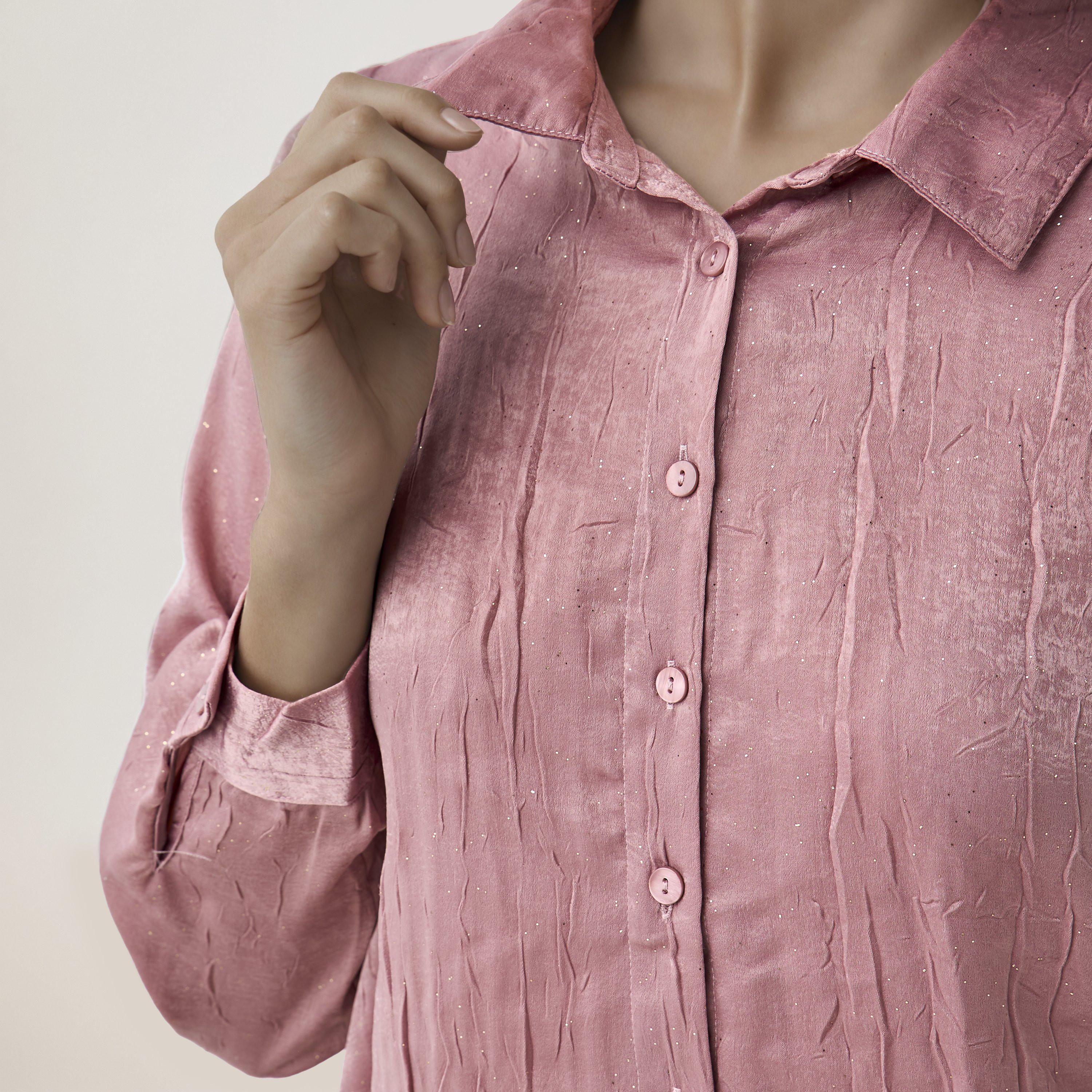 قميص فيسكوز بارز الملمس بقصة عادية وياقة-women-clothing-shirtsandblouses-shirts-image-4